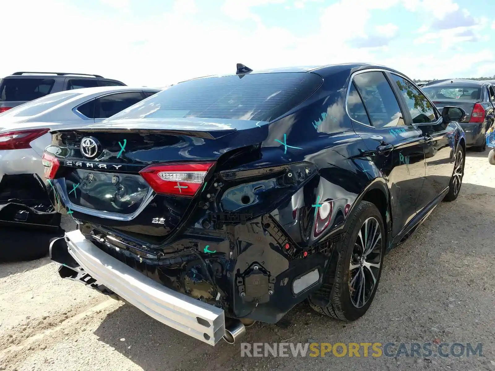 4 Photograph of a damaged car 4T1B11HK6KU265434 TOYOTA CAMRY 2019