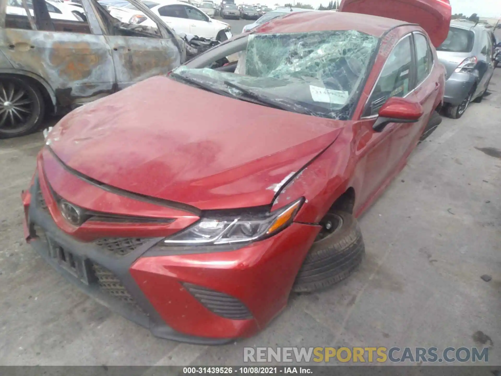 2 Photograph of a damaged car 4T1B11HK6KU265448 TOYOTA CAMRY 2019