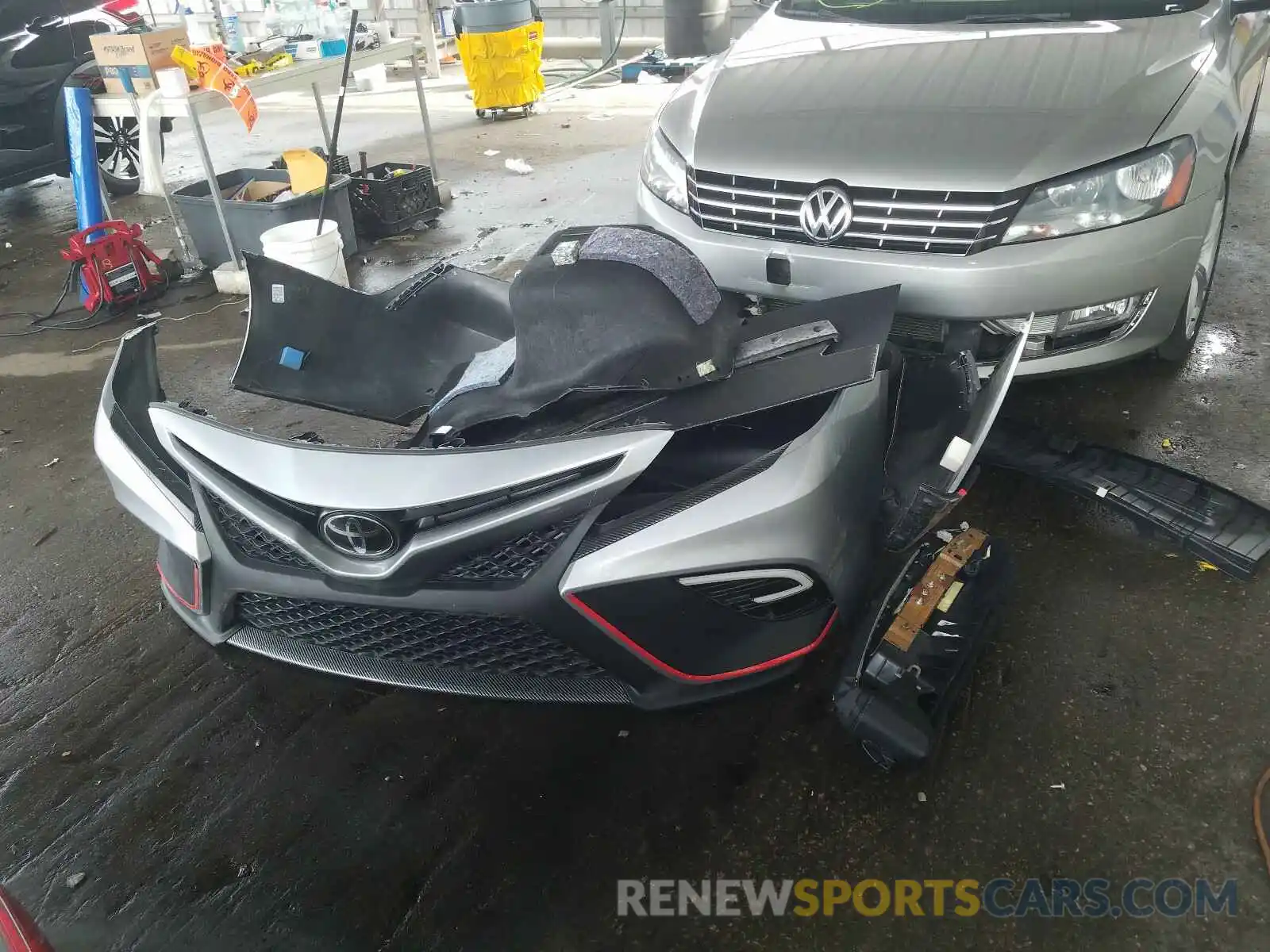 9 Photograph of a damaged car 4T1B11HK6KU267216 TOYOTA CAMRY 2019