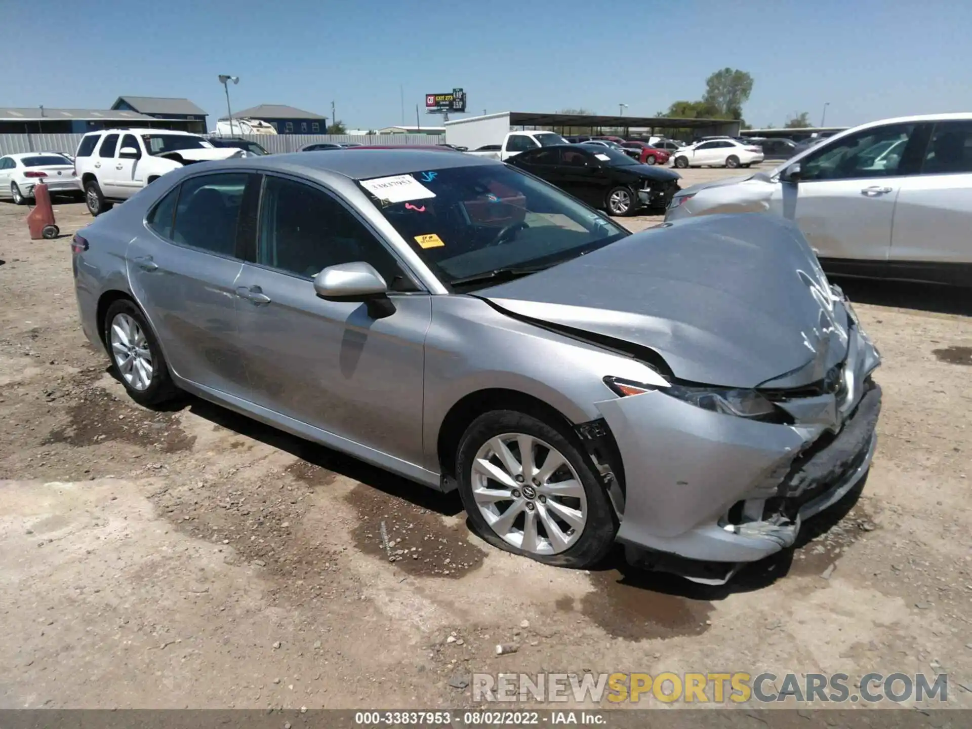 1 Photograph of a damaged car 4T1B11HK6KU267961 TOYOTA CAMRY 2019