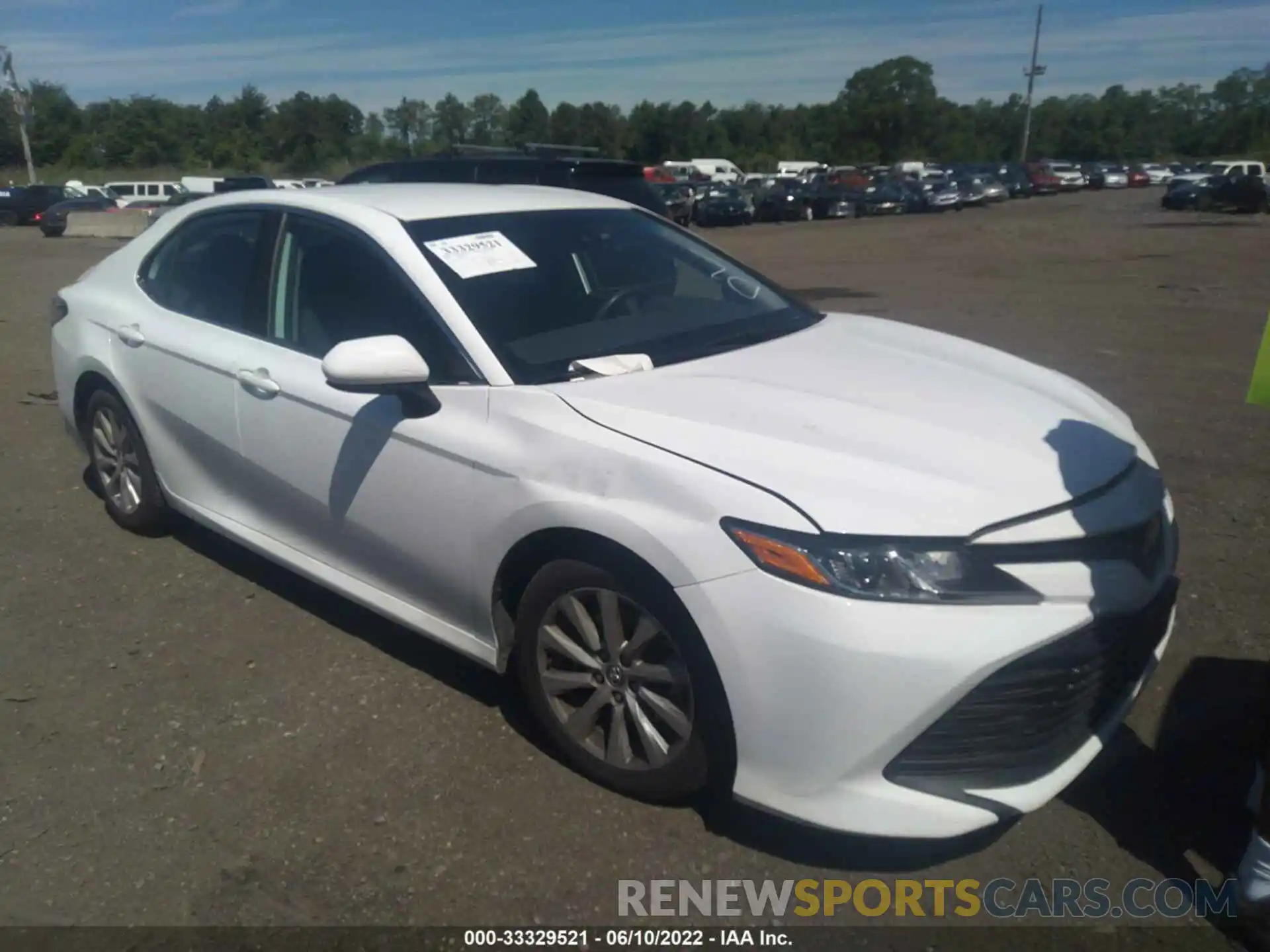 1 Photograph of a damaged car 4T1B11HK6KU268513 TOYOTA CAMRY 2019