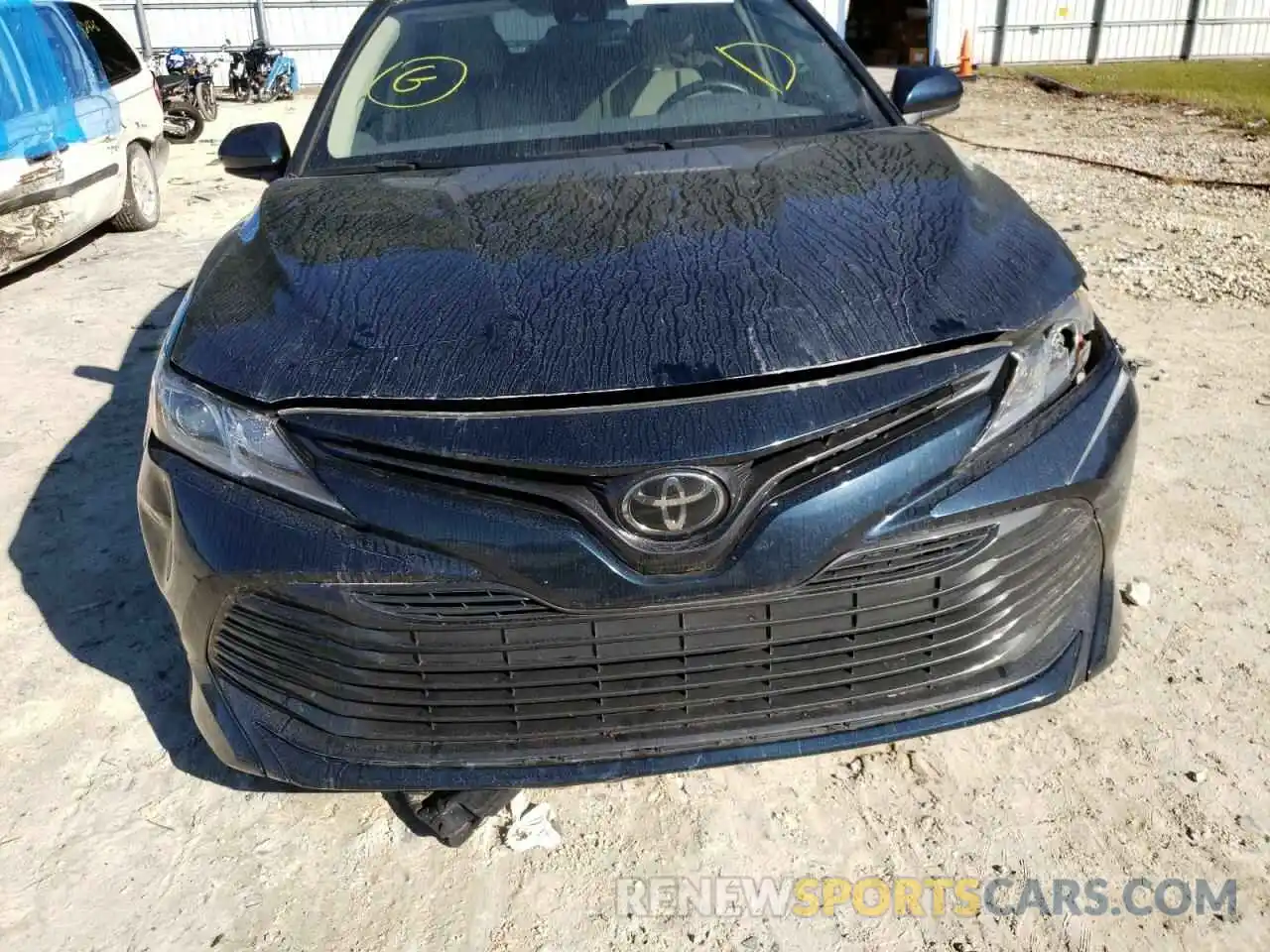 9 Photograph of a damaged car 4T1B11HK6KU268902 TOYOTA CAMRY 2019