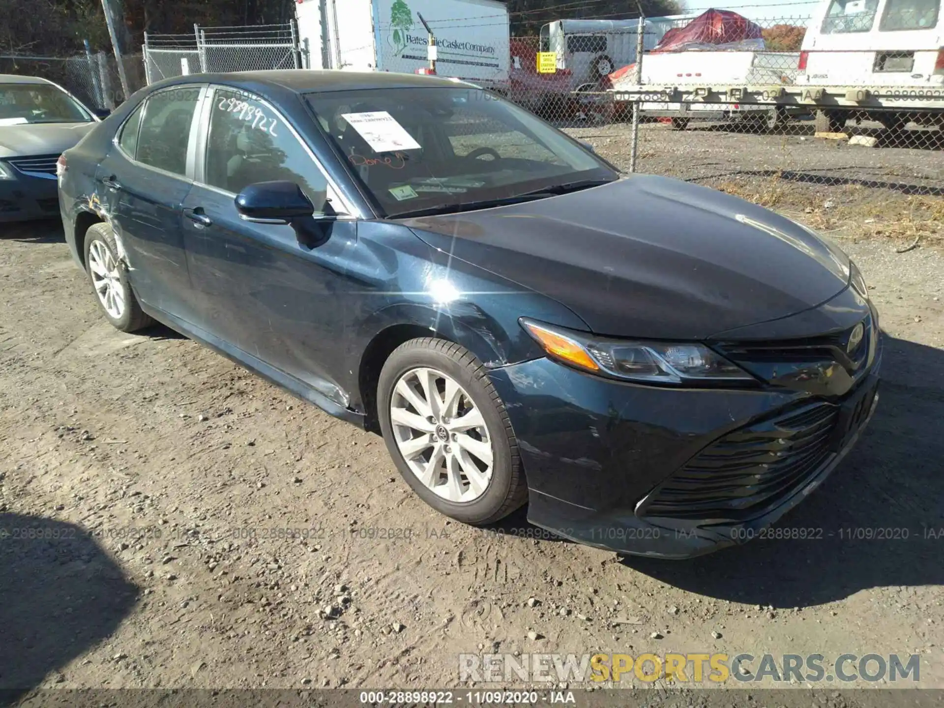 1 Photograph of a damaged car 4T1B11HK6KU272058 TOYOTA CAMRY 2019