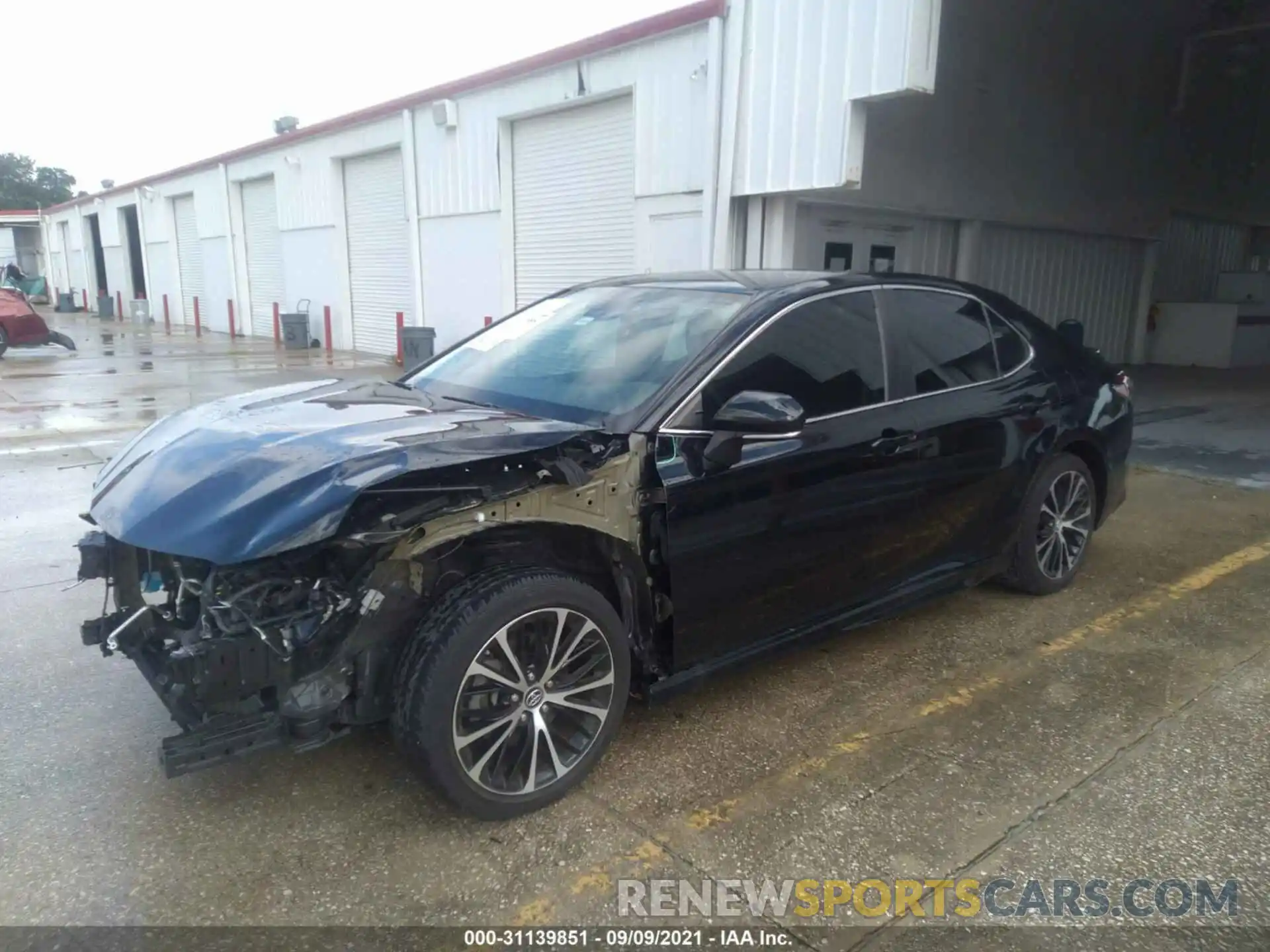 2 Photograph of a damaged car 4T1B11HK6KU272206 TOYOTA CAMRY 2019