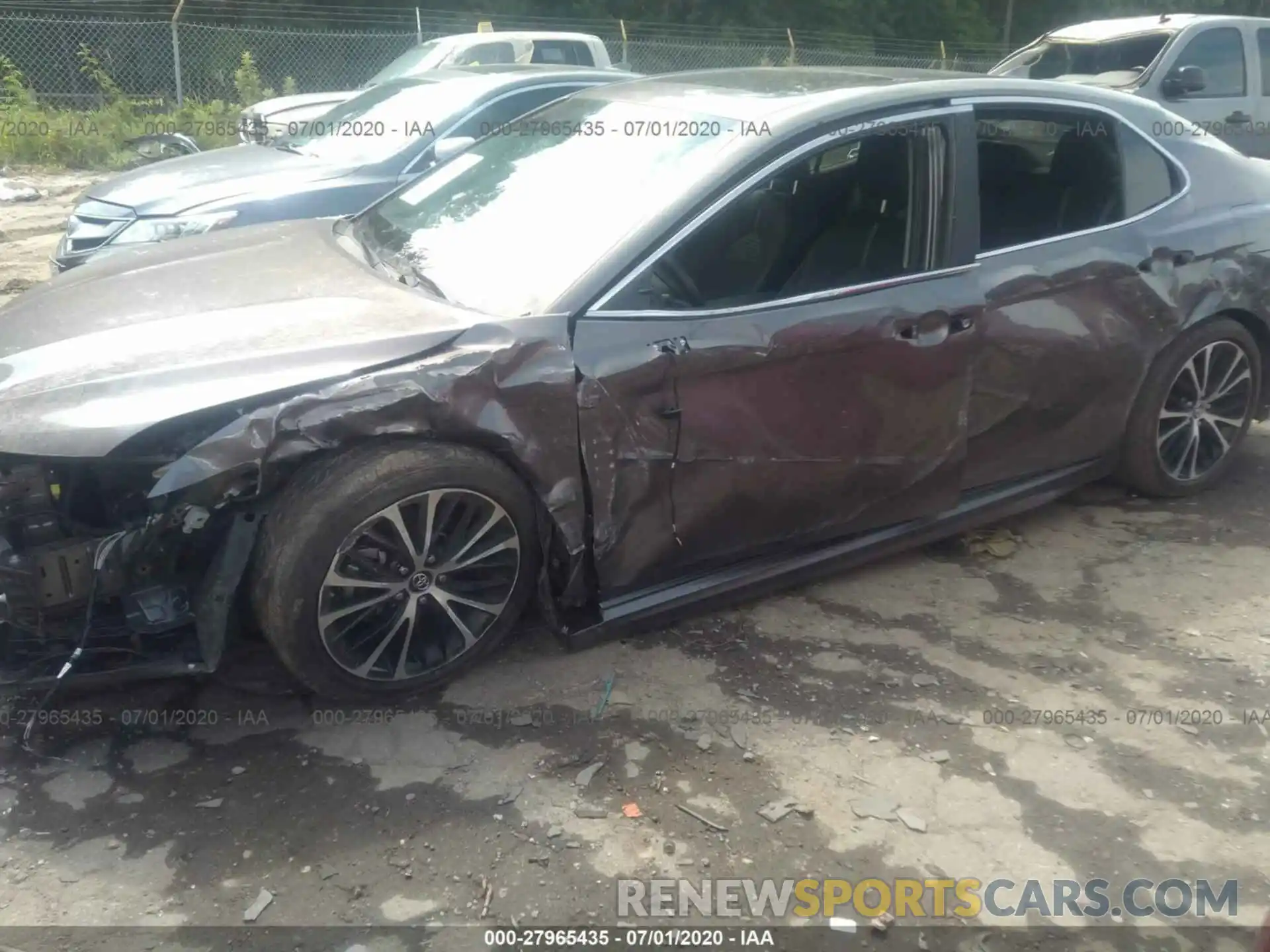 6 Photograph of a damaged car 4T1B11HK6KU273002 TOYOTA CAMRY 2019