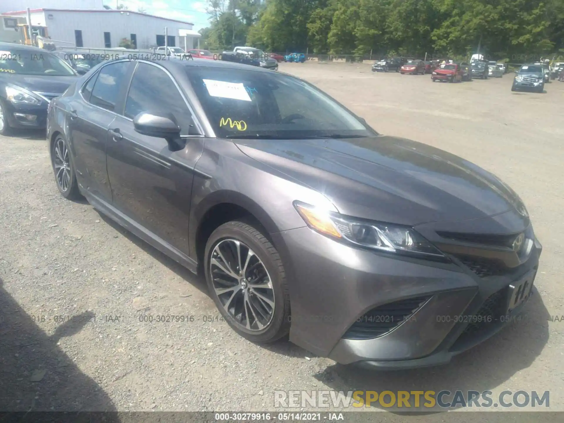 1 Photograph of a damaged car 4T1B11HK6KU273288 TOYOTA CAMRY 2019