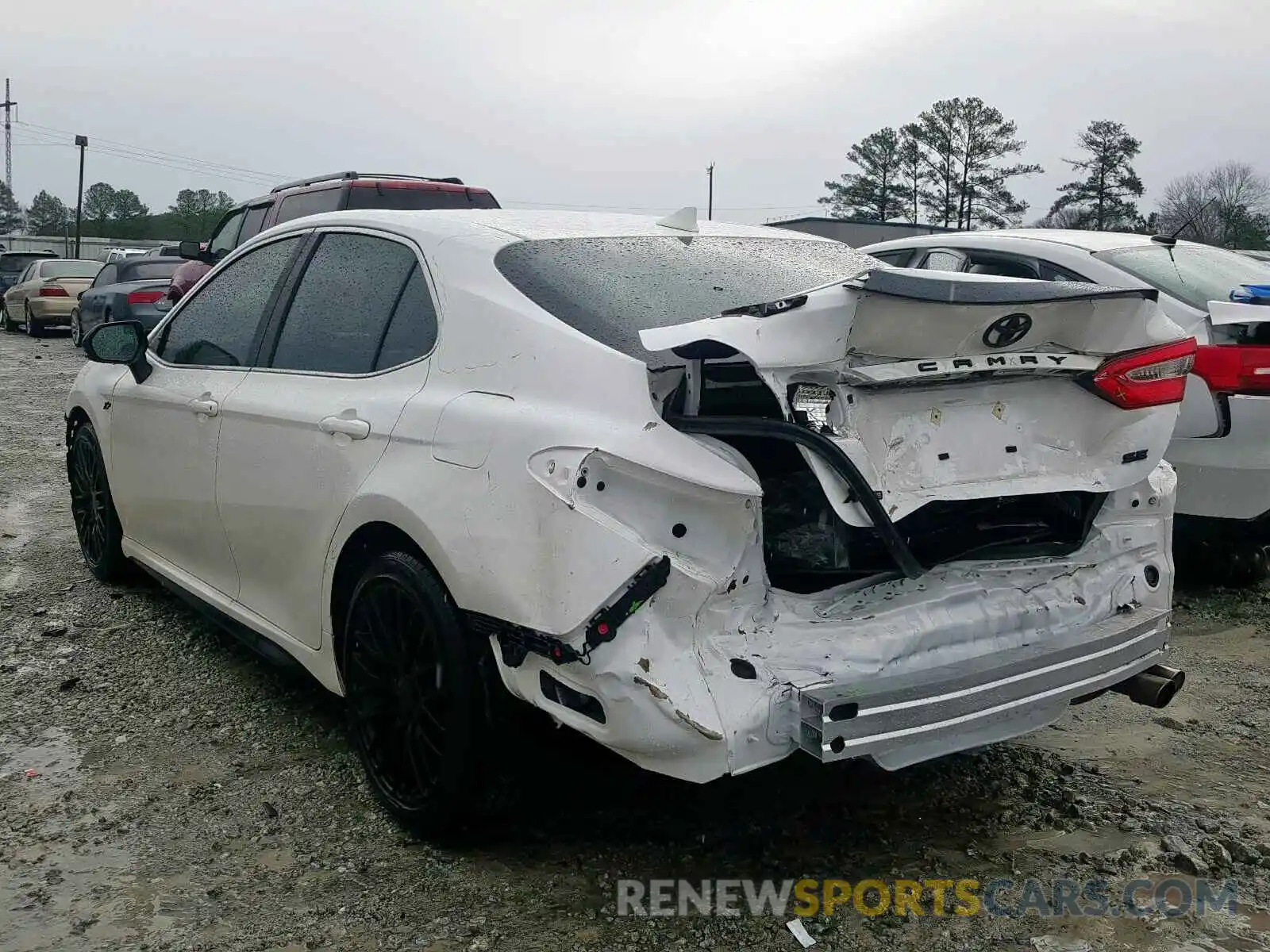 3 Photograph of a damaged car 4T1B11HK6KU273968 TOYOTA CAMRY 2019