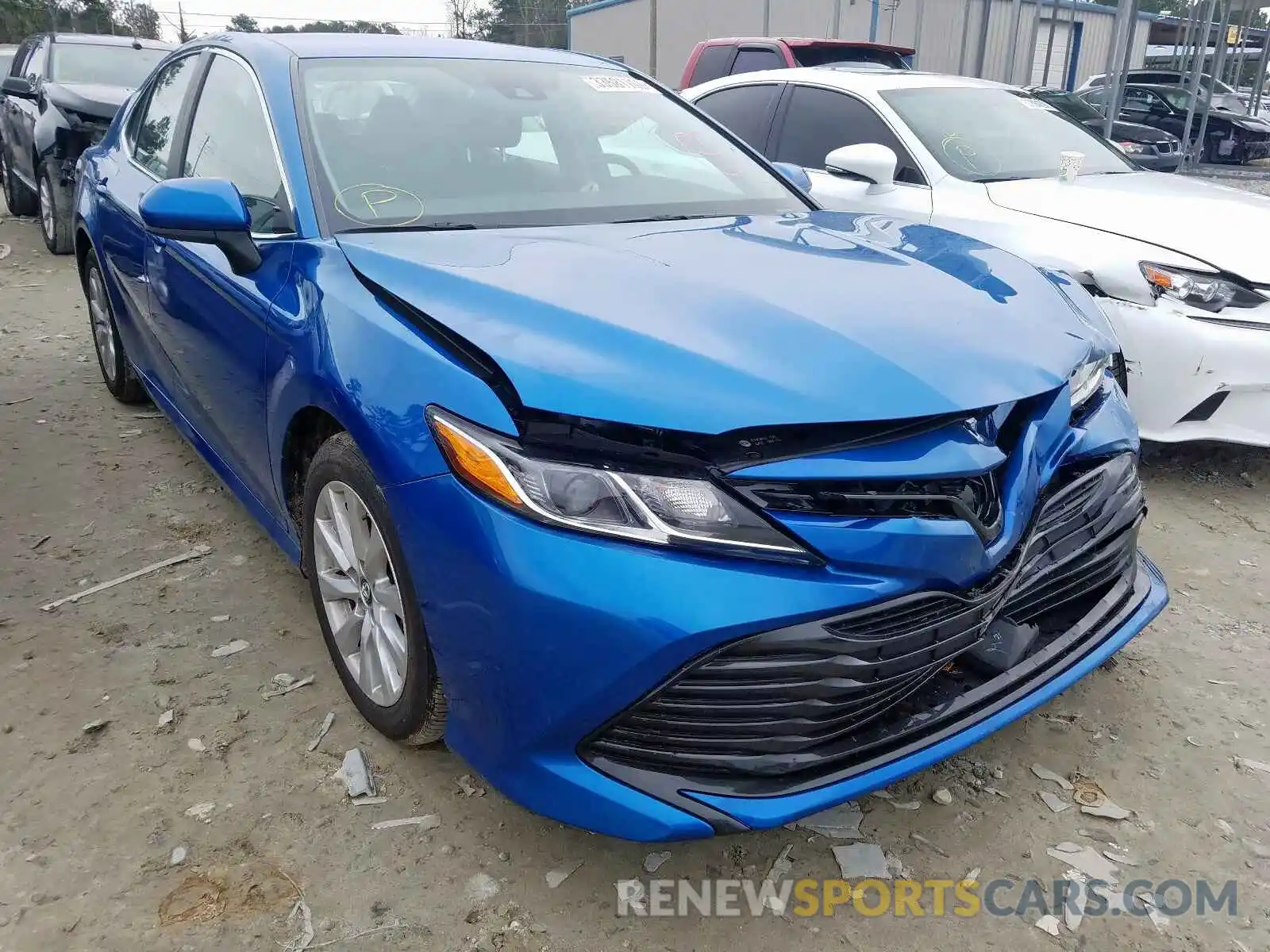 1 Photograph of a damaged car 4T1B11HK6KU275817 TOYOTA CAMRY 2019