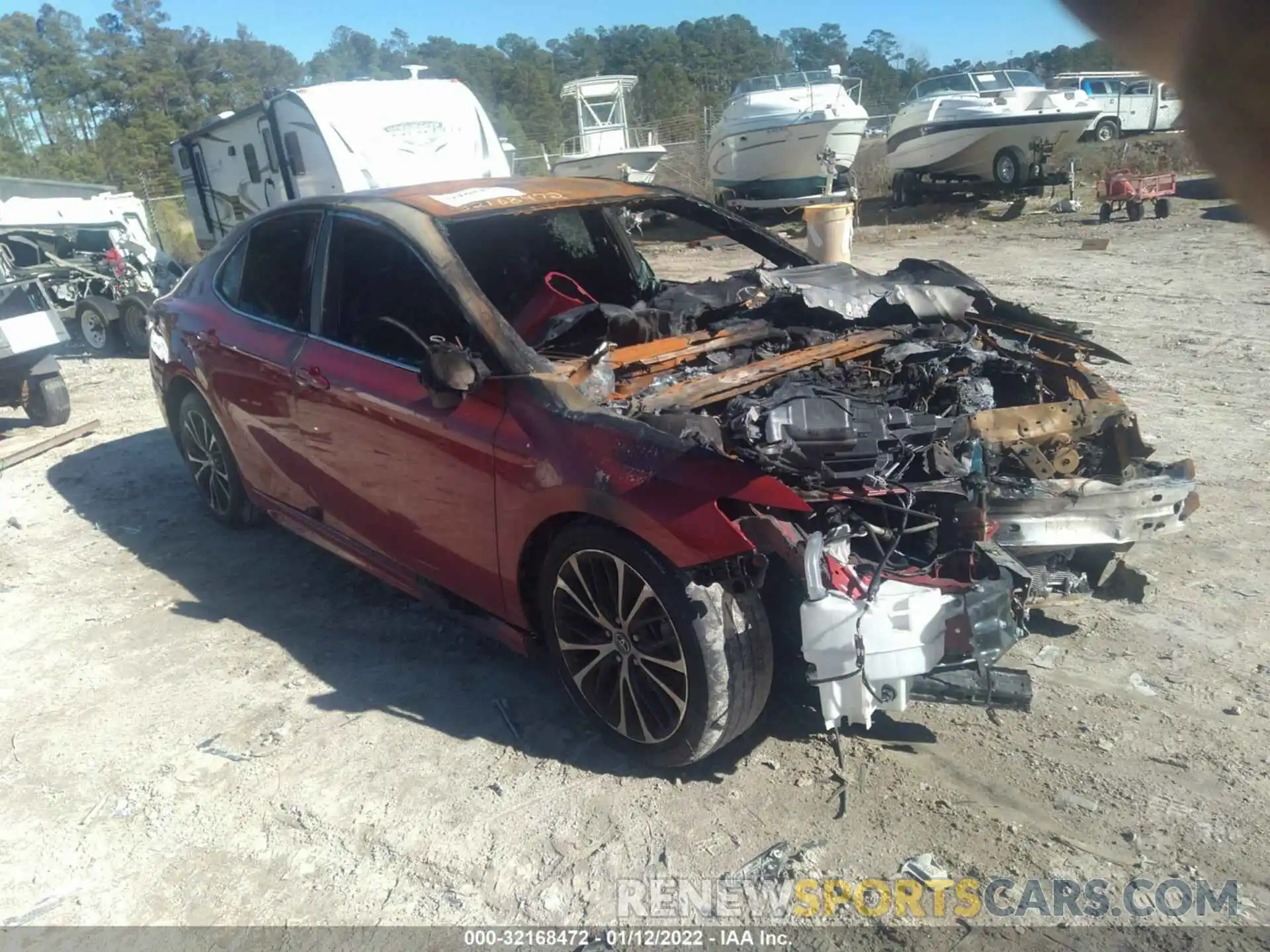 1 Photograph of a damaged car 4T1B11HK6KU276711 TOYOTA CAMRY 2019