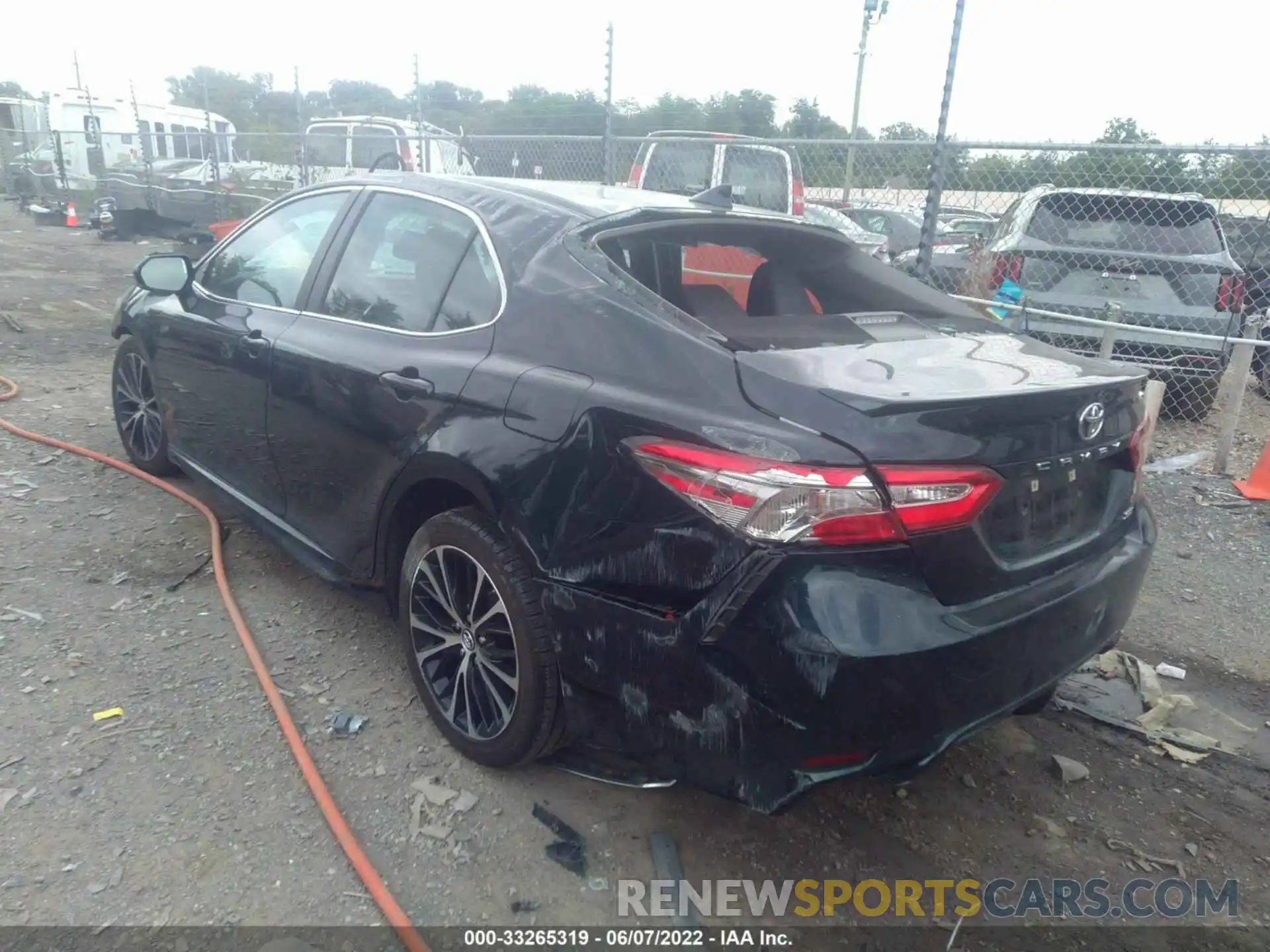 3 Photograph of a damaged car 4T1B11HK6KU278748 TOYOTA CAMRY 2019