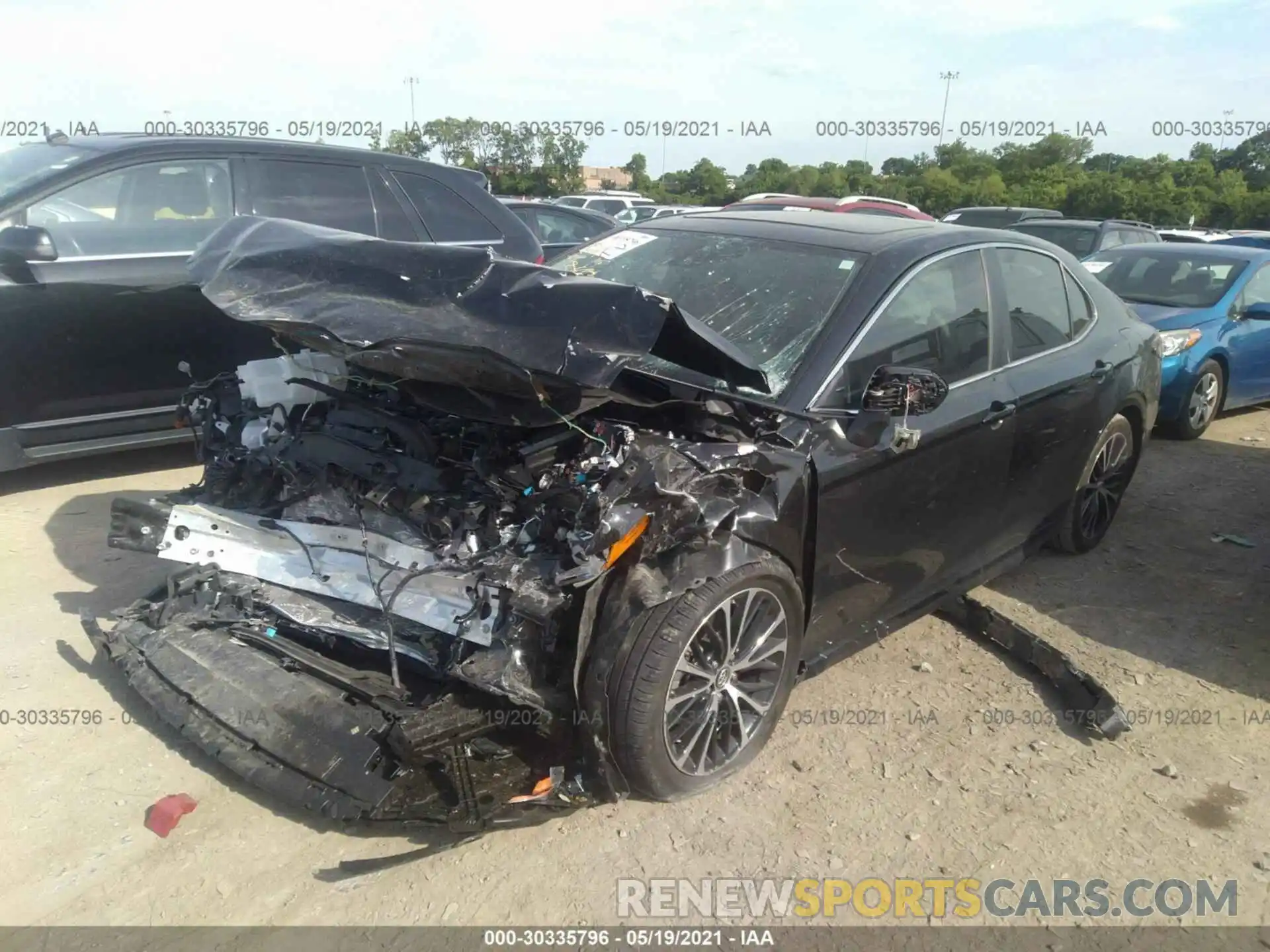 2 Photograph of a damaged car 4T1B11HK6KU280029 TOYOTA CAMRY 2019