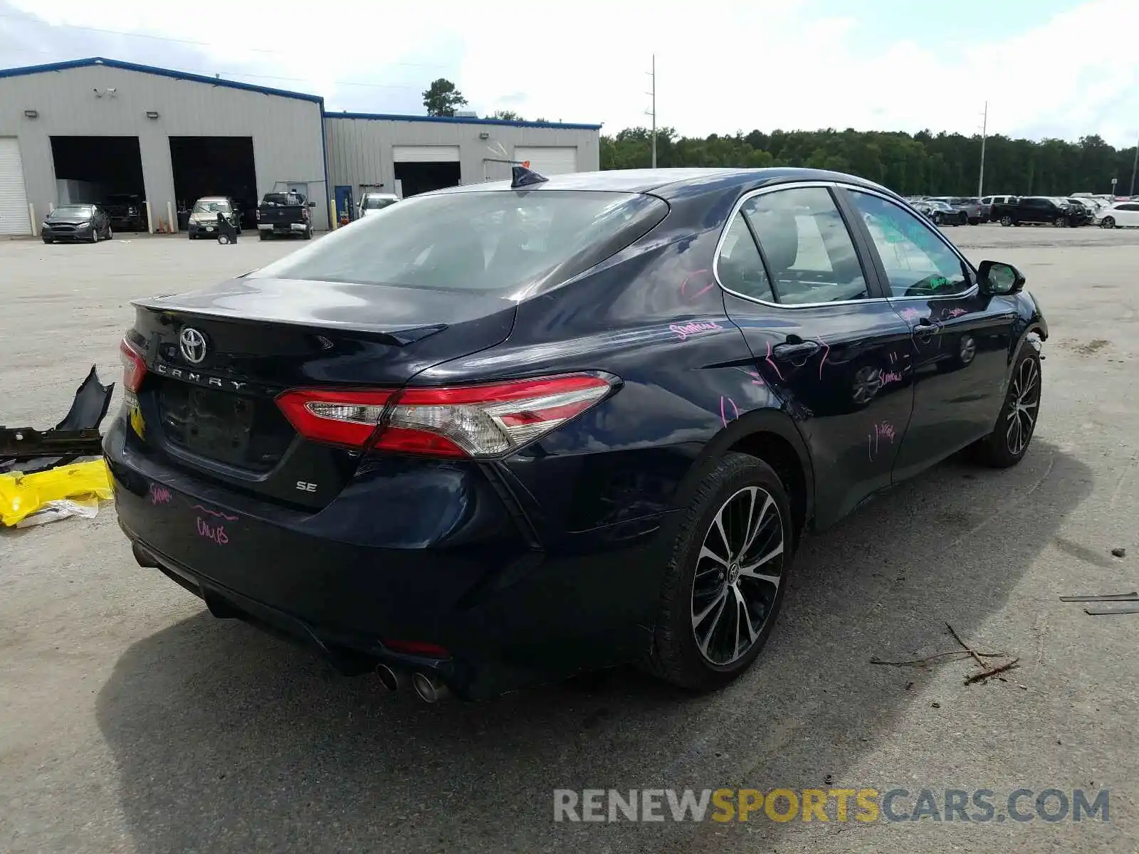 4 Photograph of a damaged car 4T1B11HK6KU282430 TOYOTA CAMRY 2019