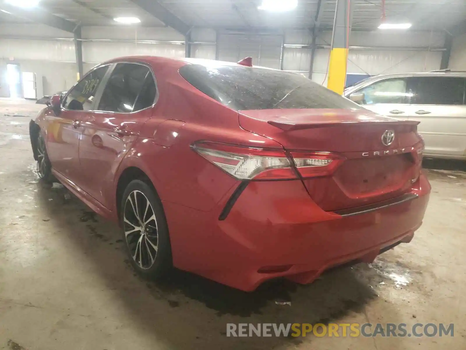 3 Photograph of a damaged car 4T1B11HK6KU282637 TOYOTA CAMRY 2019