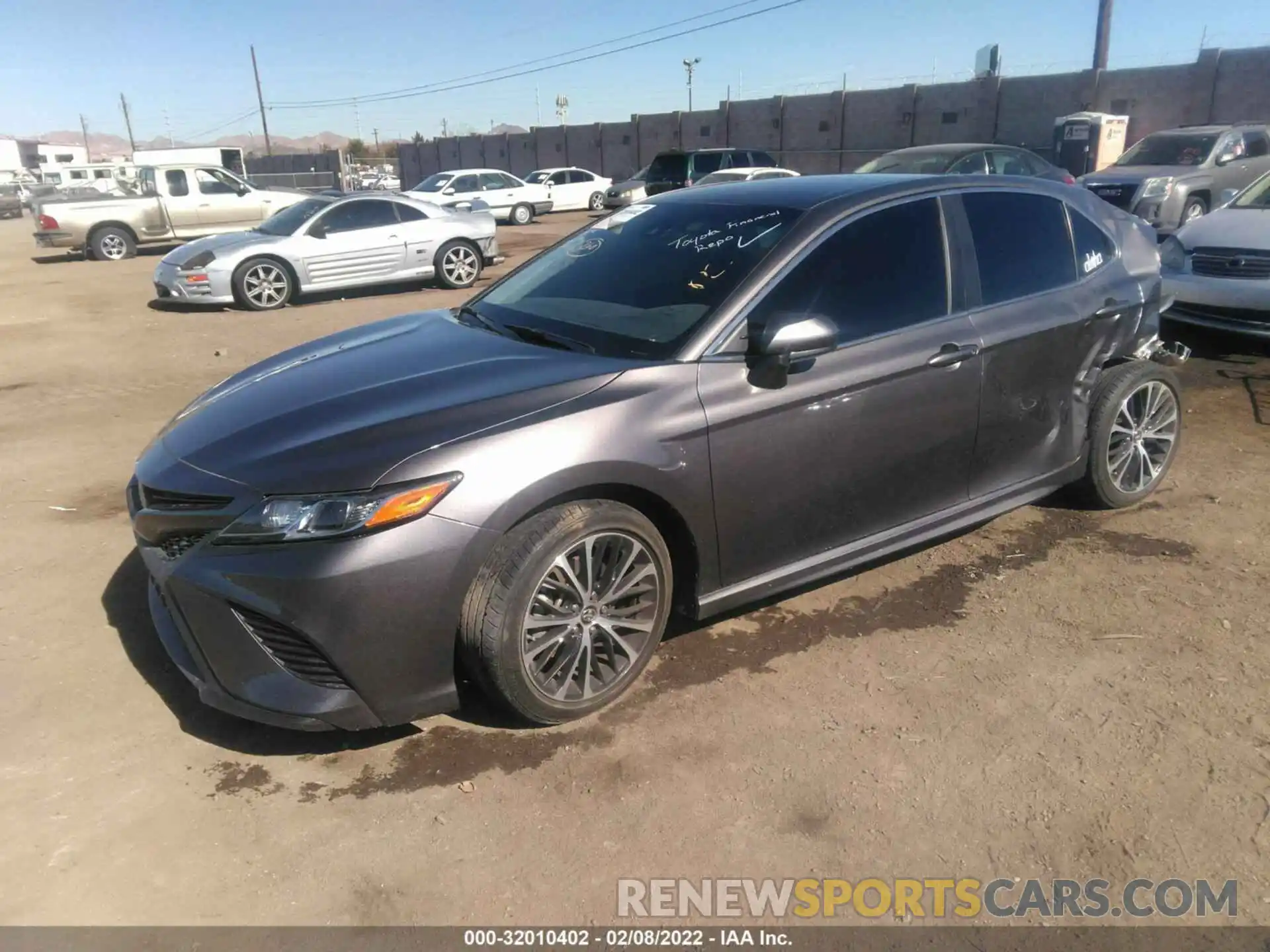 2 Photograph of a damaged car 4T1B11HK6KU283299 TOYOTA CAMRY 2019