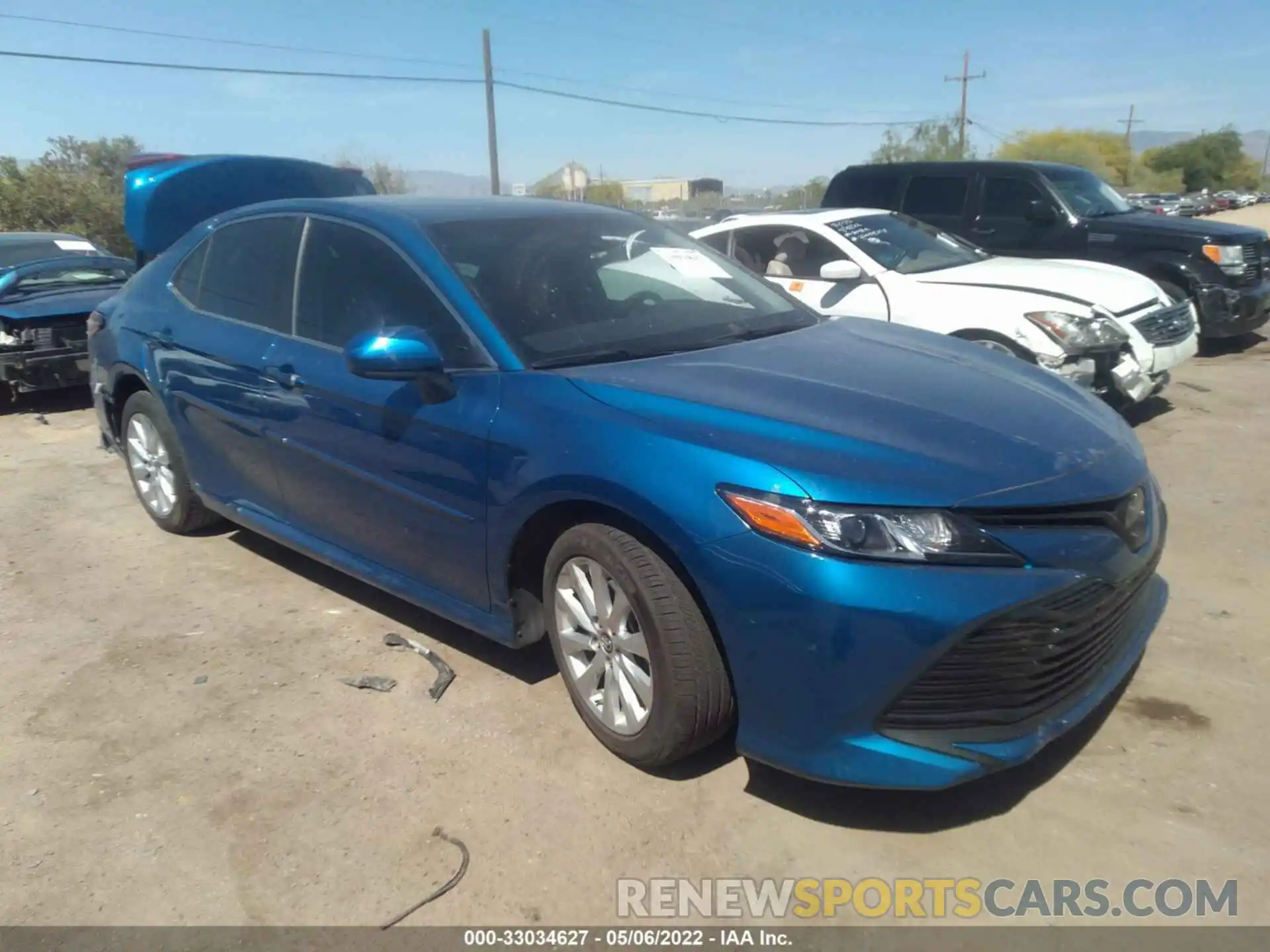 1 Photograph of a damaged car 4T1B11HK6KU285957 TOYOTA CAMRY 2019