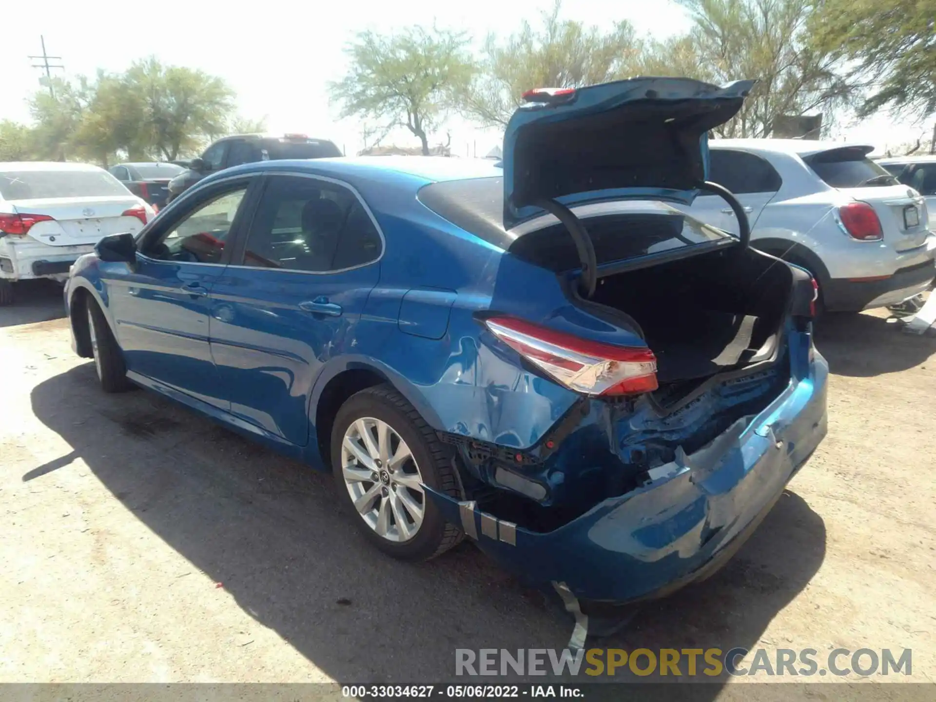 3 Photograph of a damaged car 4T1B11HK6KU285957 TOYOTA CAMRY 2019