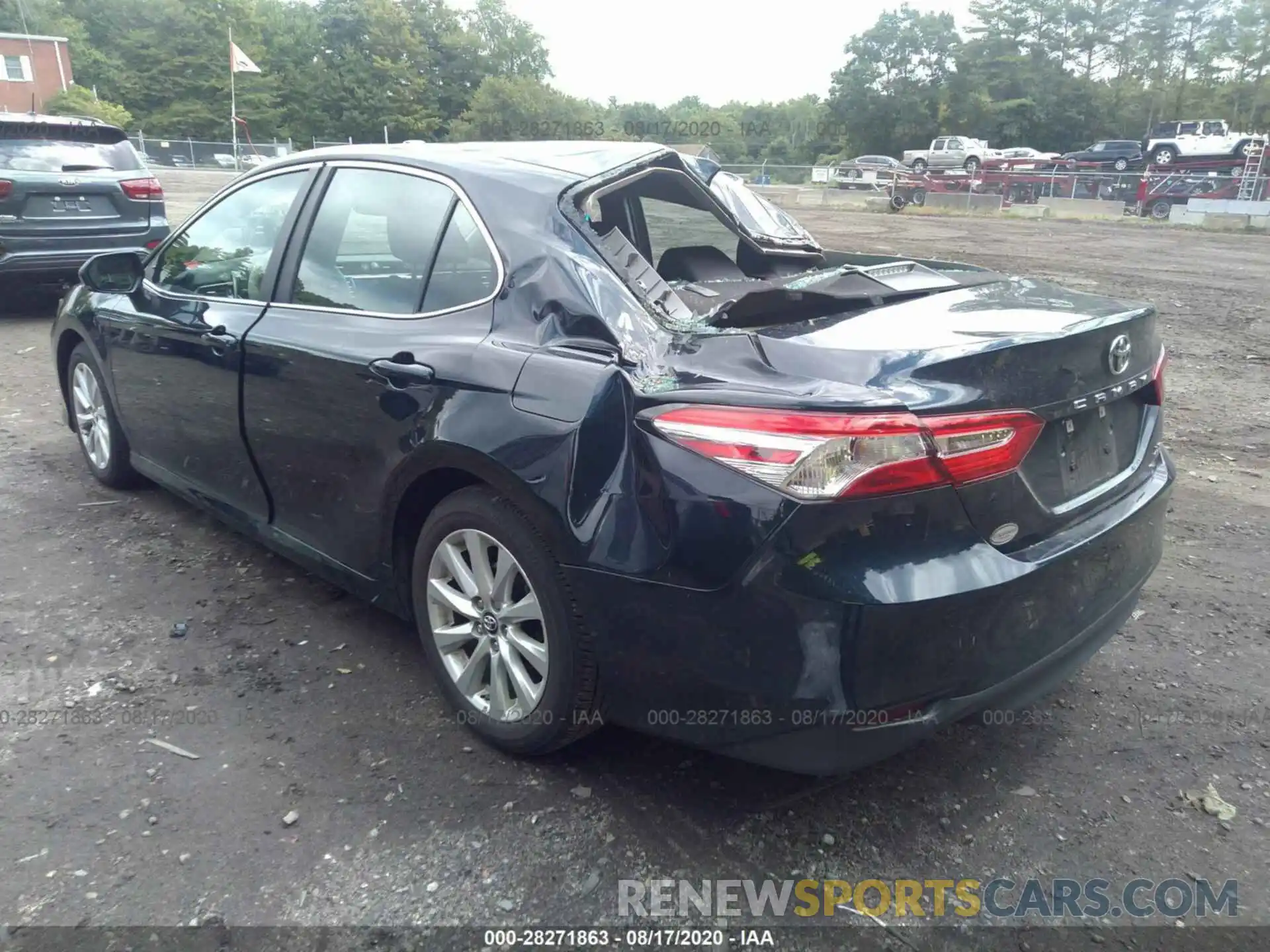 3 Photograph of a damaged car 4T1B11HK6KU286235 TOYOTA CAMRY 2019