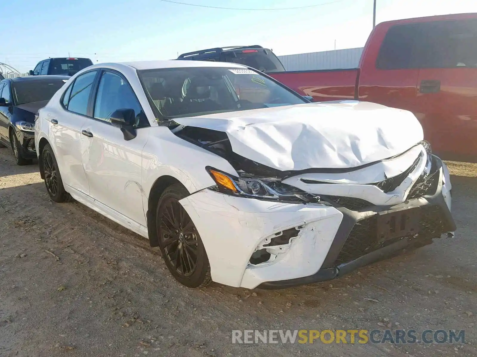 1 Photograph of a damaged car 4T1B11HK6KU287451 TOYOTA CAMRY 2019