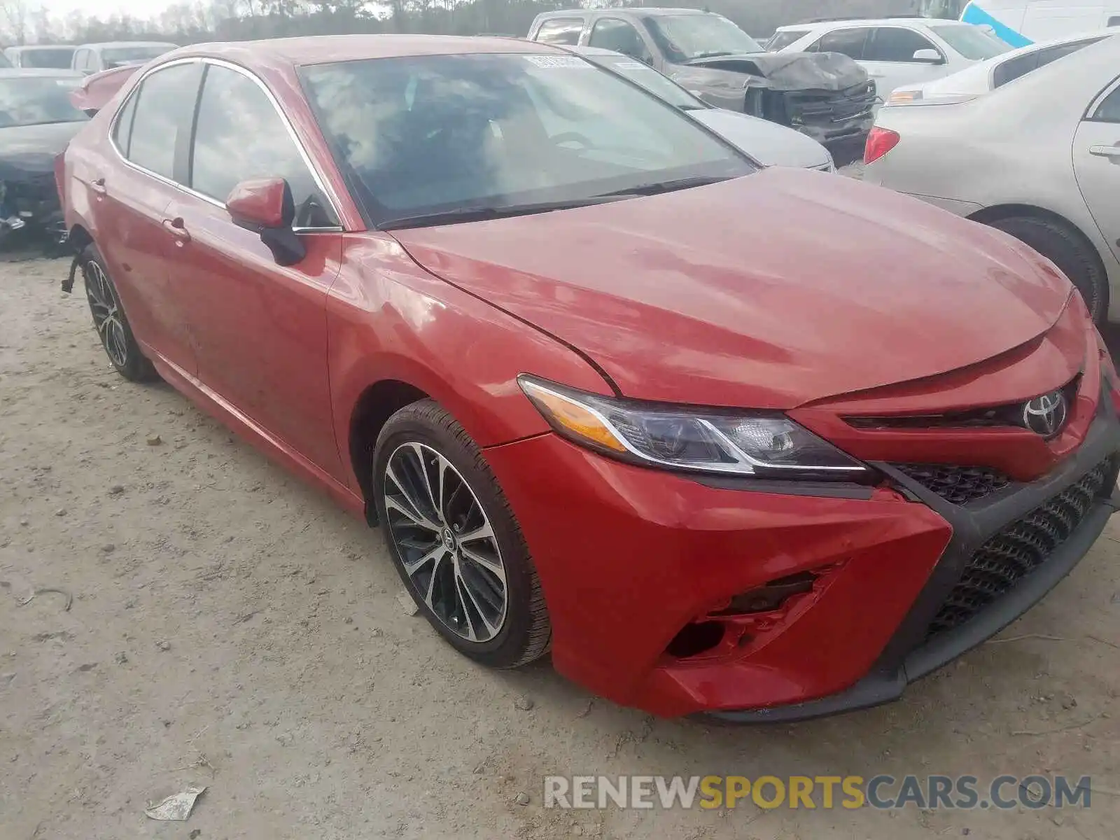 1 Photograph of a damaged car 4T1B11HK6KU288213 TOYOTA CAMRY 2019