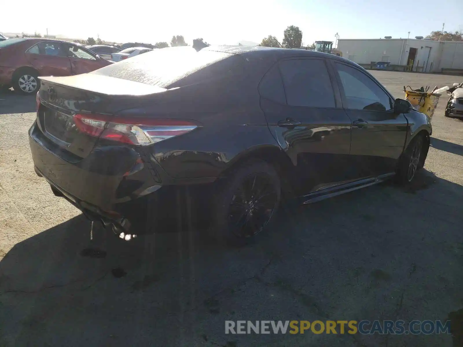 4 Photograph of a damaged car 4T1B11HK6KU288941 TOYOTA CAMRY 2019