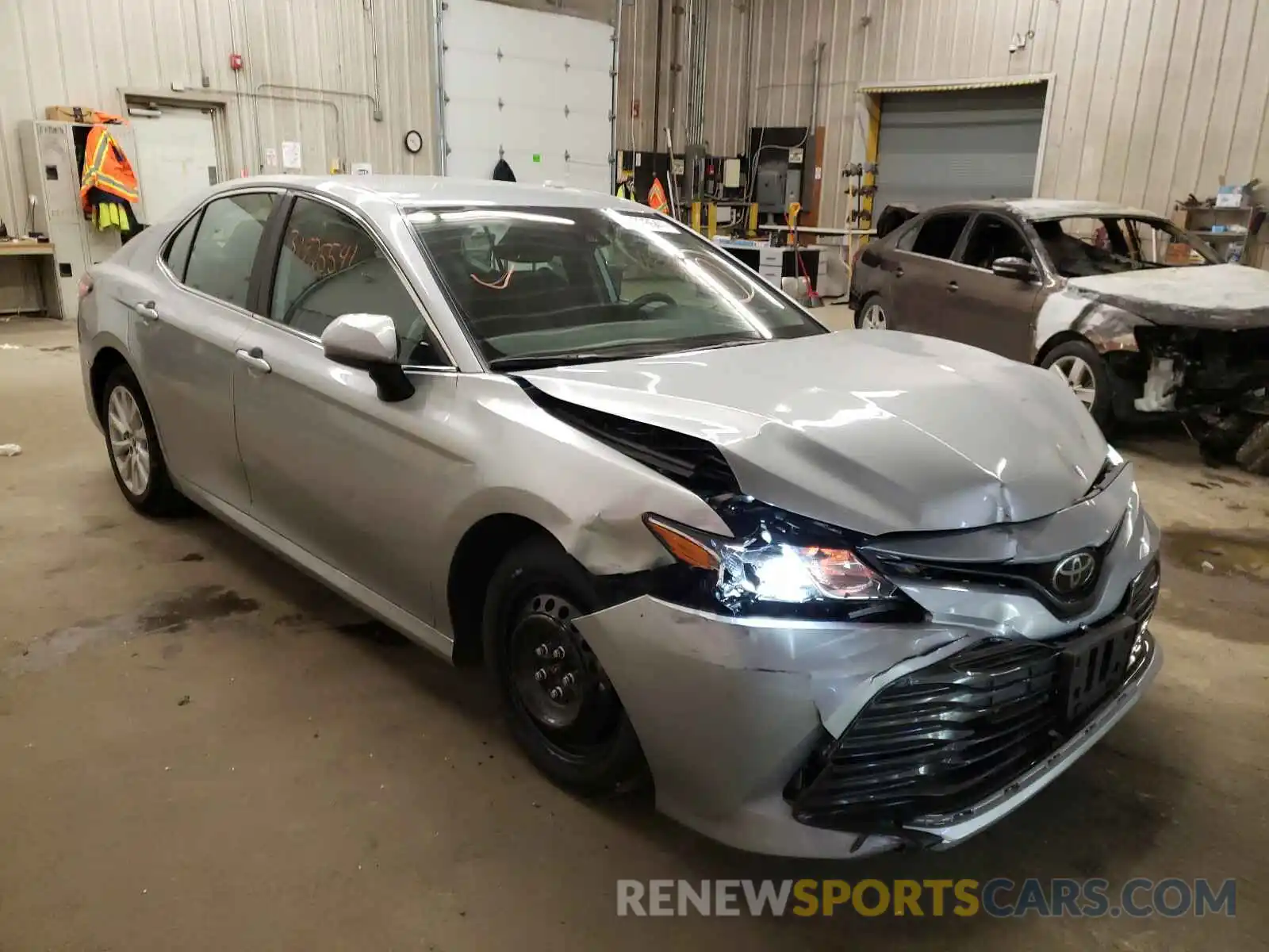 1 Photograph of a damaged car 4T1B11HK6KU289412 TOYOTA CAMRY 2019