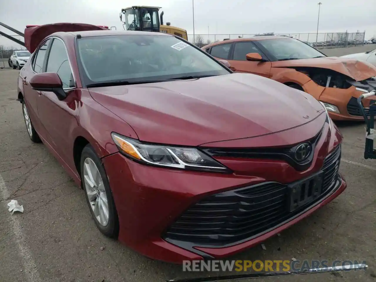 1 Photograph of a damaged car 4T1B11HK6KU290396 TOYOTA CAMRY 2019