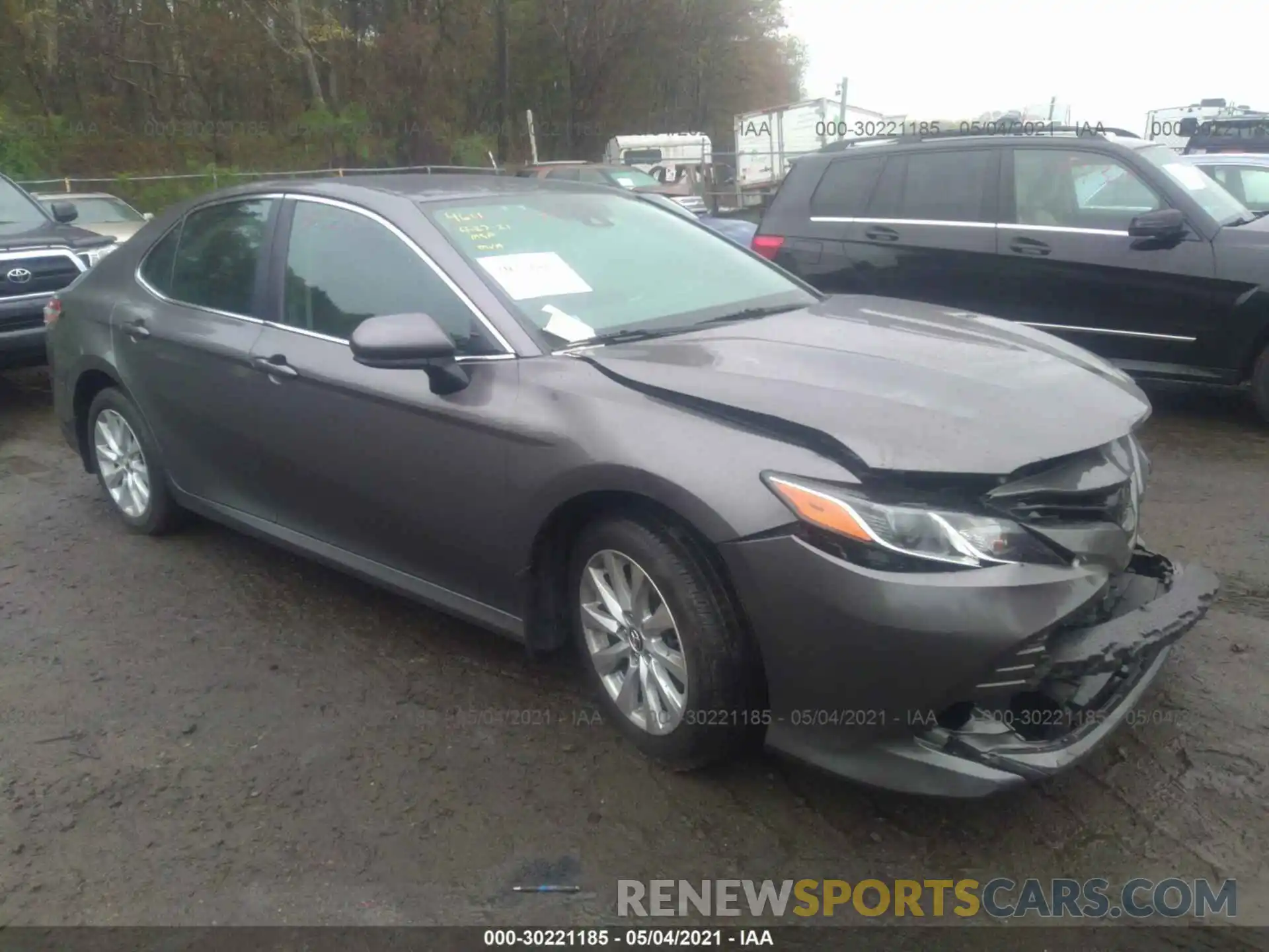 1 Photograph of a damaged car 4T1B11HK6KU290723 TOYOTA CAMRY 2019