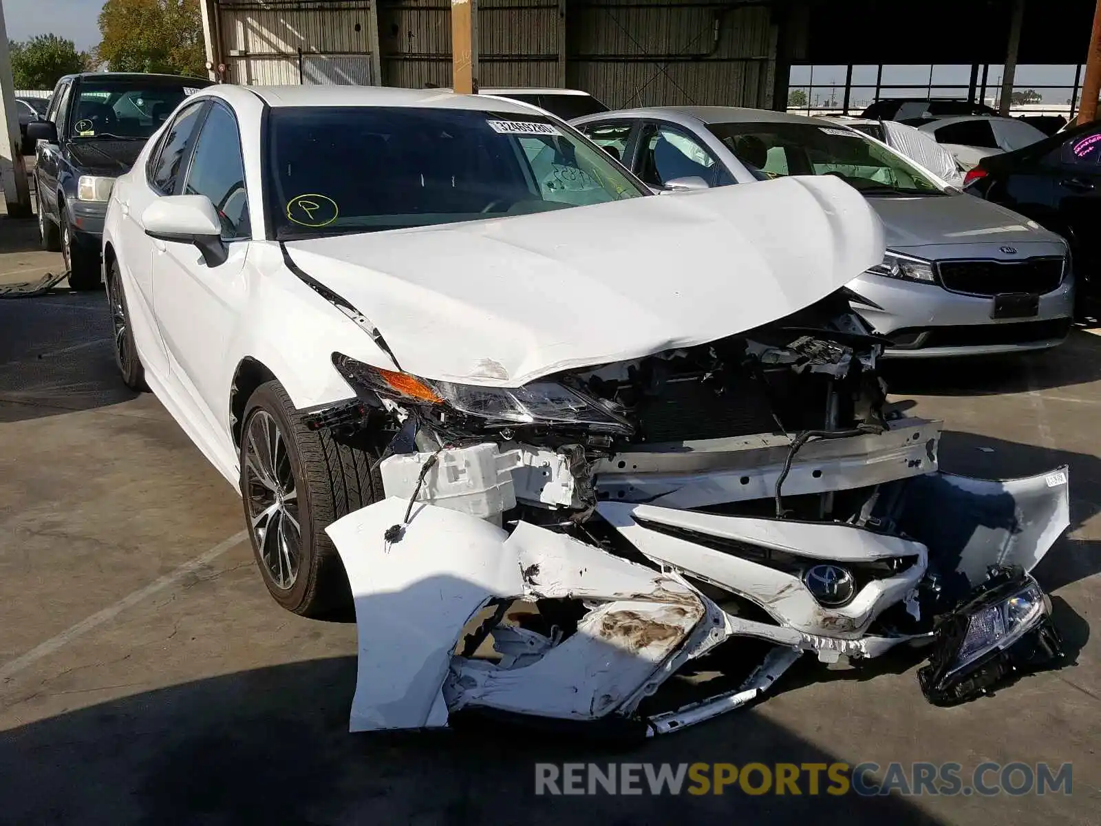 1 Photograph of a damaged car 4T1B11HK6KU294495 TOYOTA CAMRY 2019