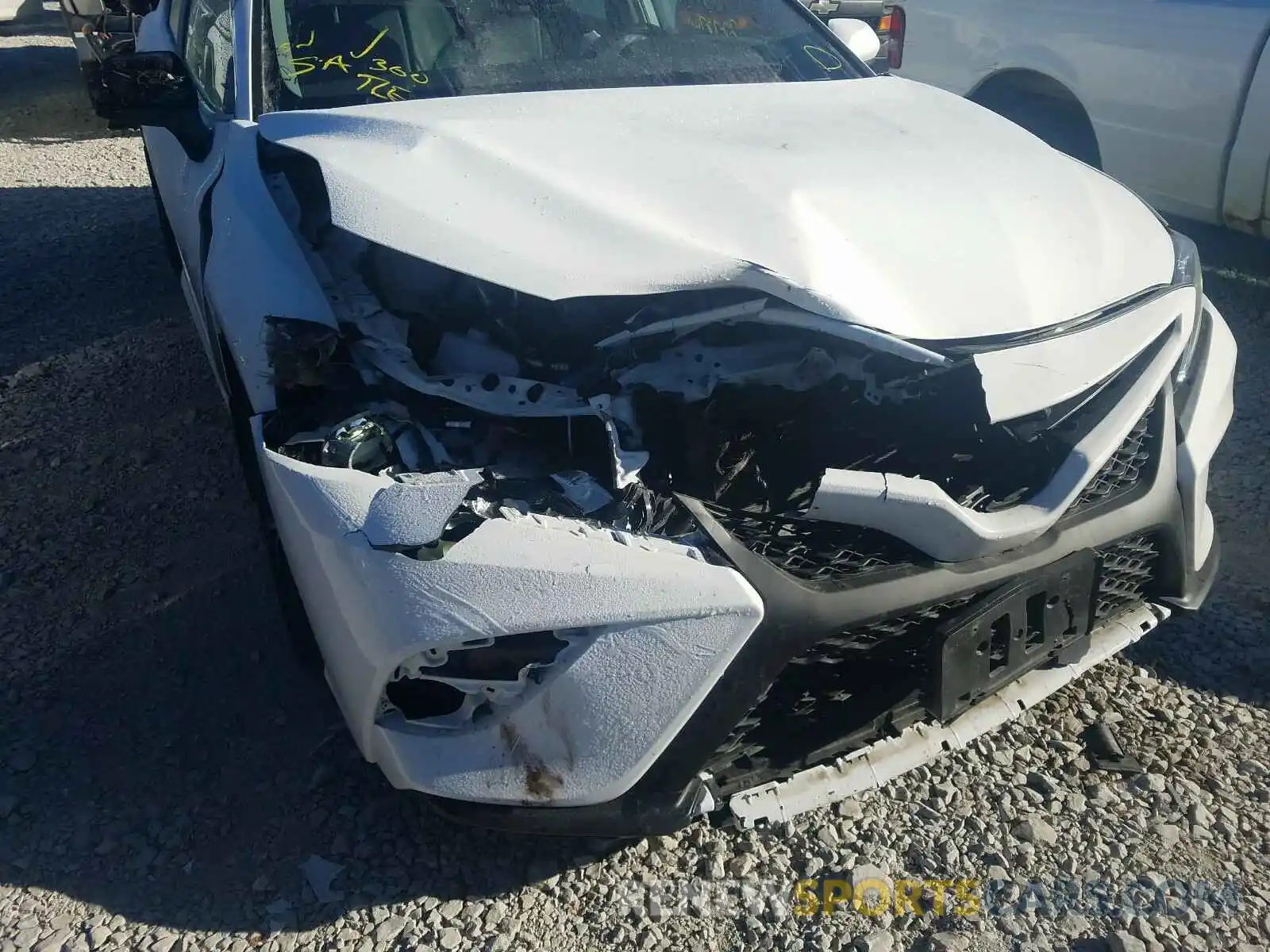 9 Photograph of a damaged car 4T1B11HK6KU294674 TOYOTA CAMRY 2019