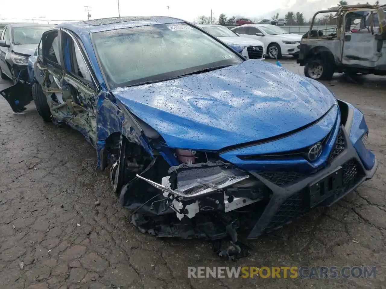 1 Photograph of a damaged car 4T1B11HK6KU294741 TOYOTA CAMRY 2019