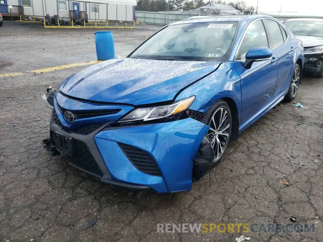 2 Photograph of a damaged car 4T1B11HK6KU294741 TOYOTA CAMRY 2019