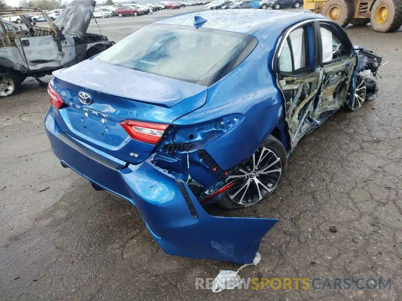 4 Фотография поврежденного автомобиля 4T1B11HK6KU294741 TOYOTA CAMRY 2019