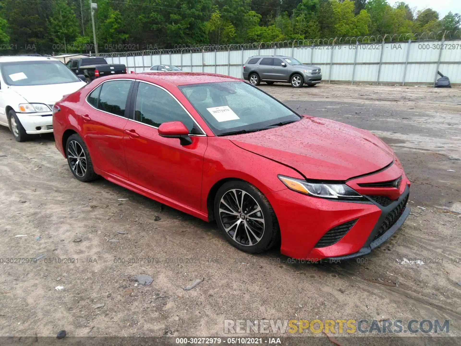 1 Photograph of a damaged car 4T1B11HK6KU296893 TOYOTA CAMRY 2019