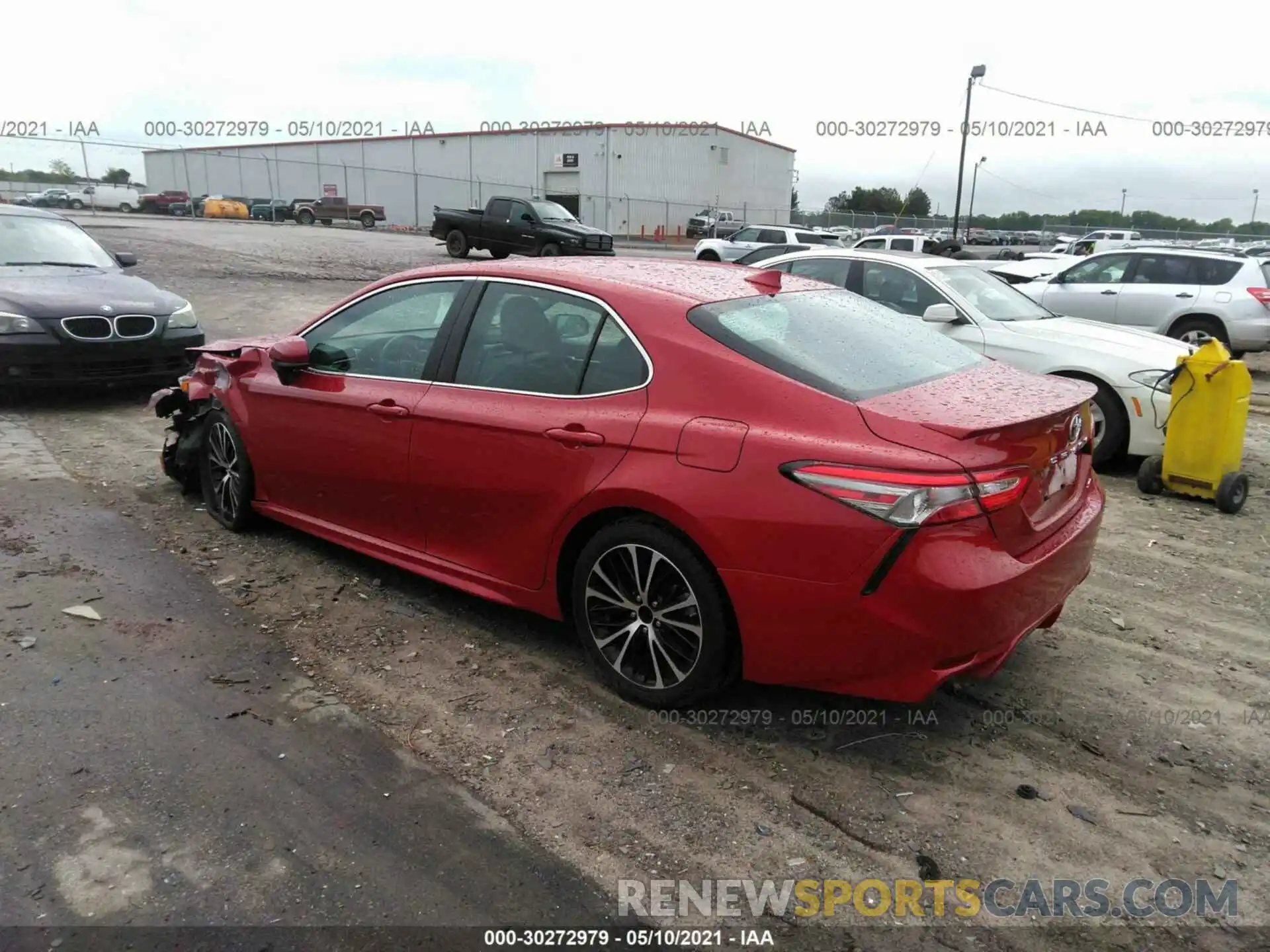 3 Photograph of a damaged car 4T1B11HK6KU296893 TOYOTA CAMRY 2019