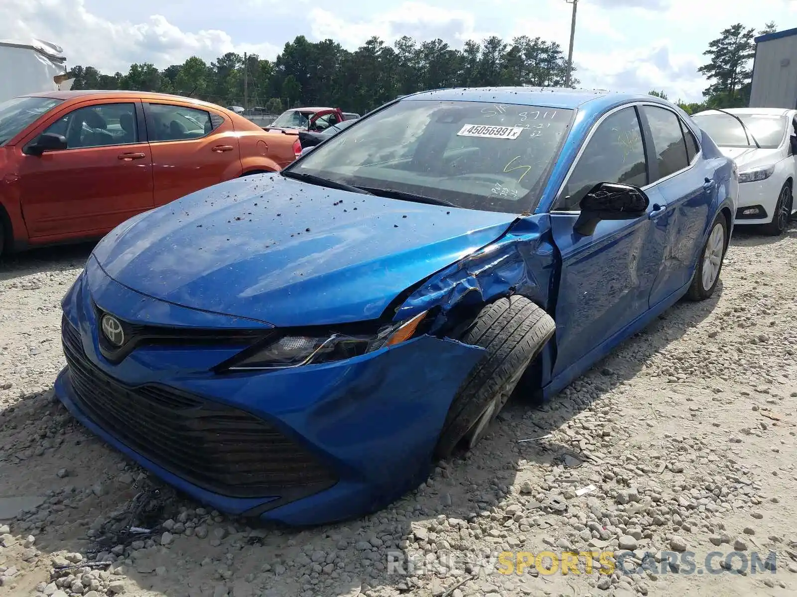 2 Photograph of a damaged car 4T1B11HK6KU298711 TOYOTA CAMRY 2019