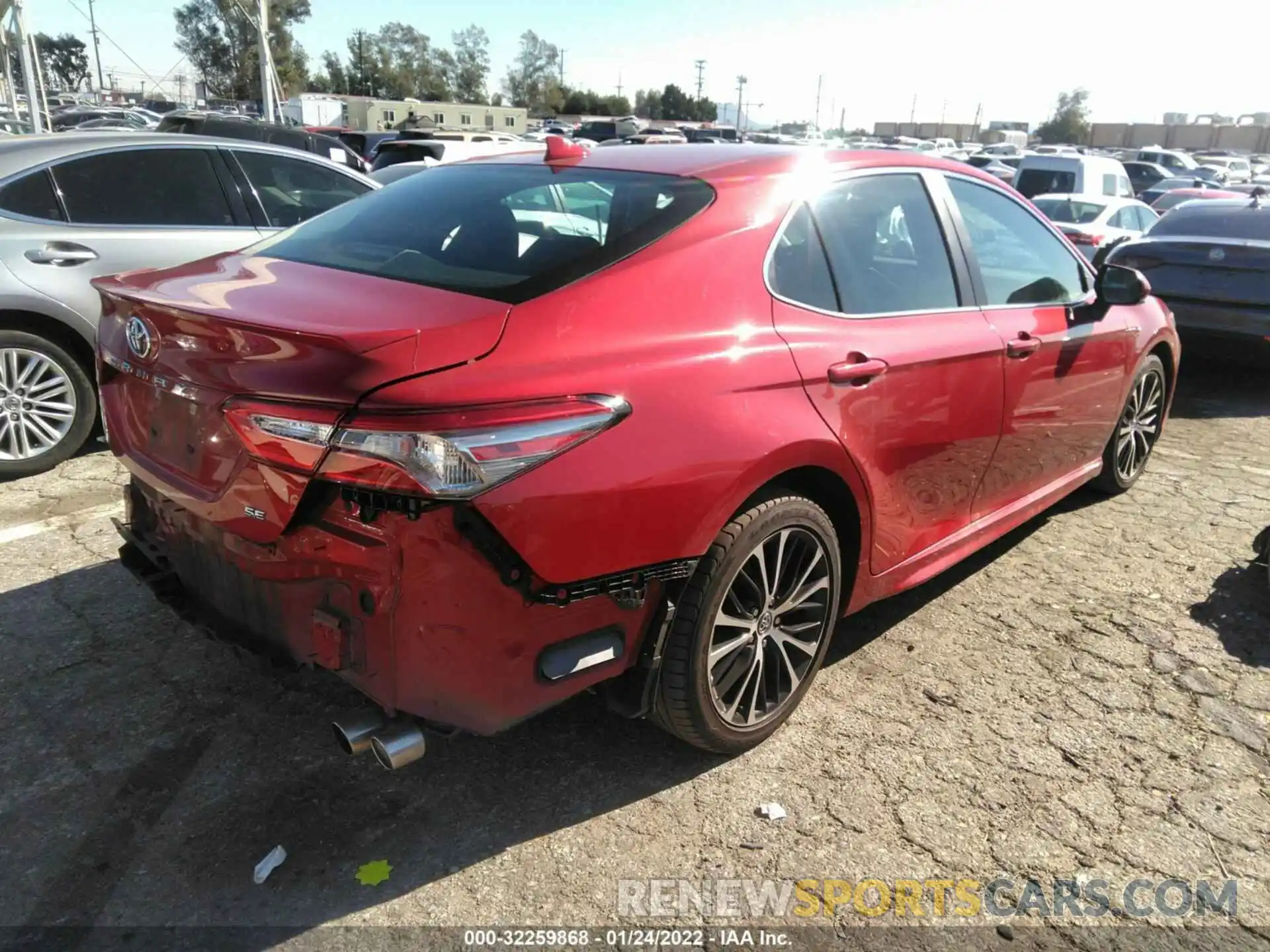 4 Фотография поврежденного автомобиля 4T1B11HK6KU299230 TOYOTA CAMRY 2019