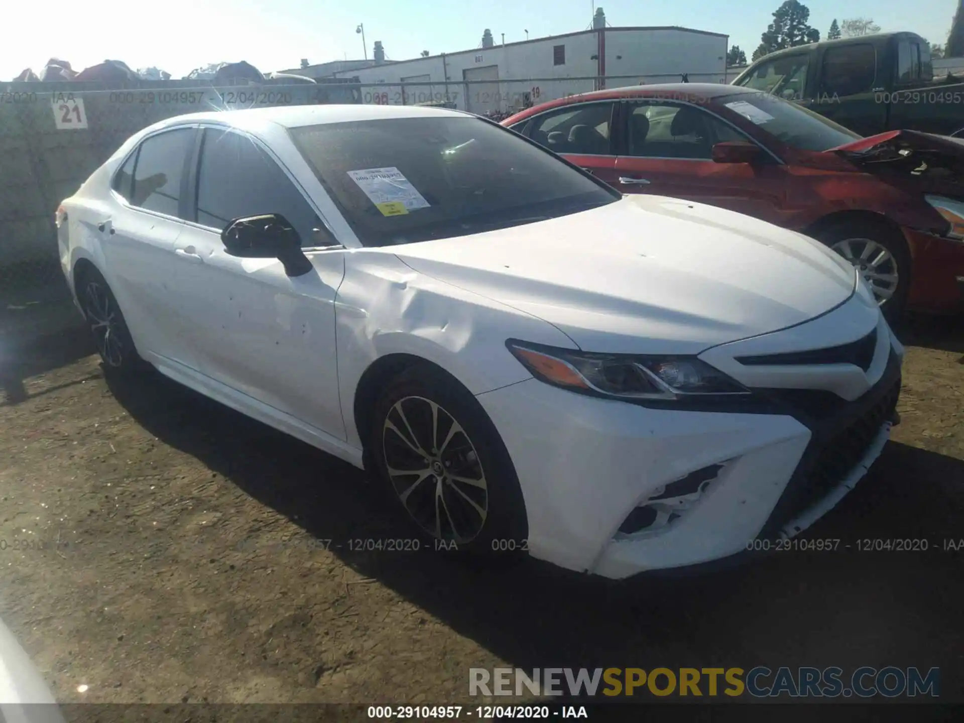 1 Photograph of a damaged car 4T1B11HK6KU300473 TOYOTA CAMRY 2019