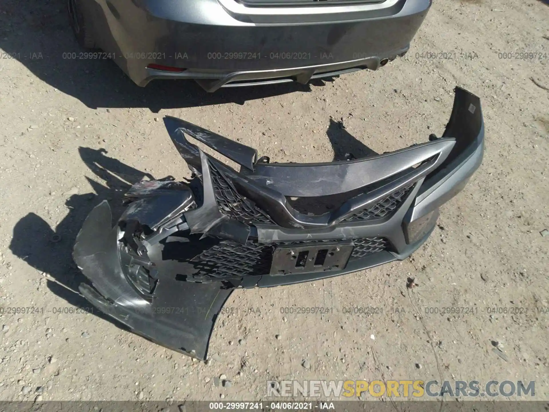 12 Photograph of a damaged car 4T1B11HK6KU678860 TOYOTA CAMRY 2019