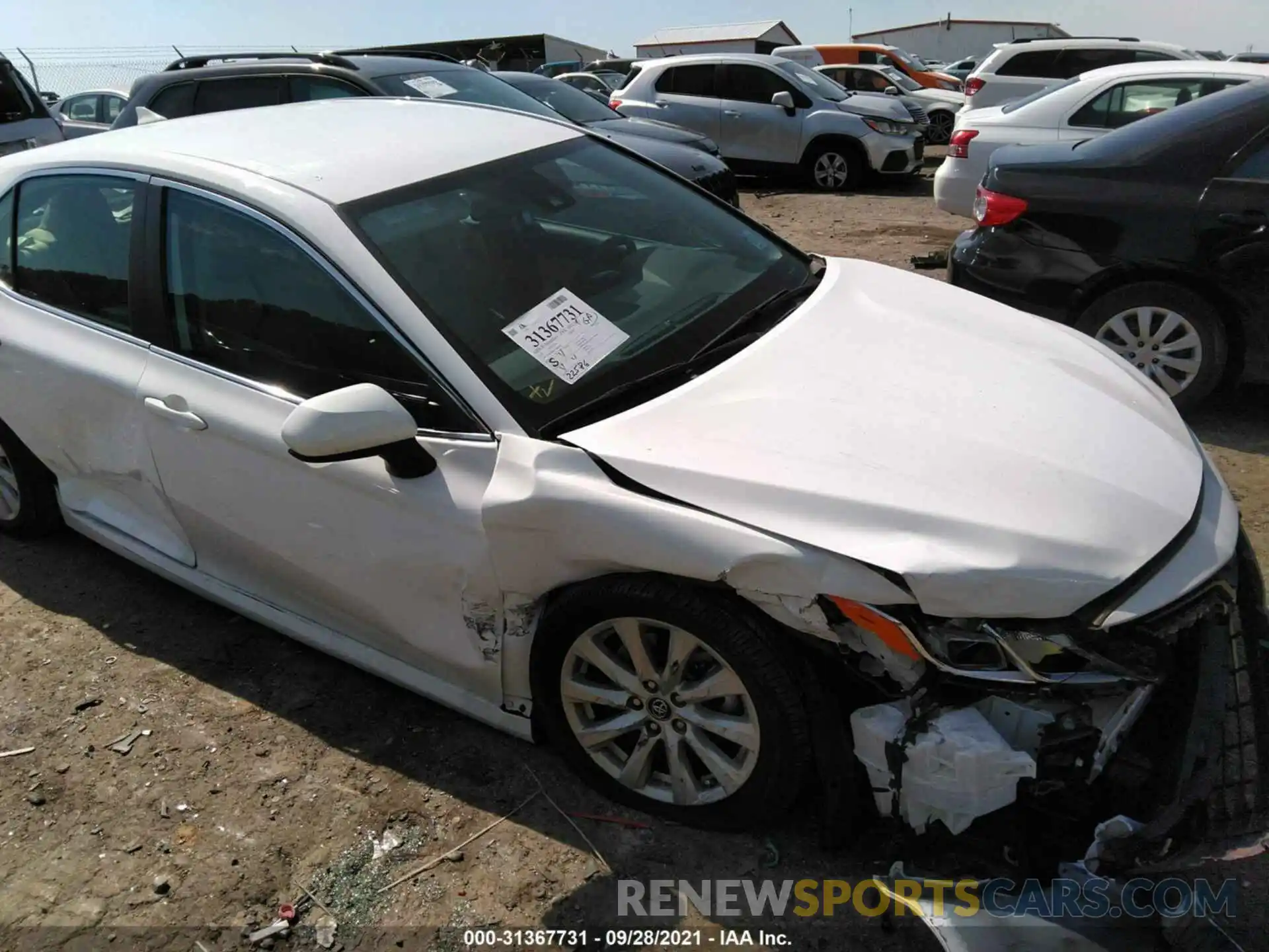 1 Photograph of a damaged car 4T1B11HK6KU680432 TOYOTA CAMRY 2019