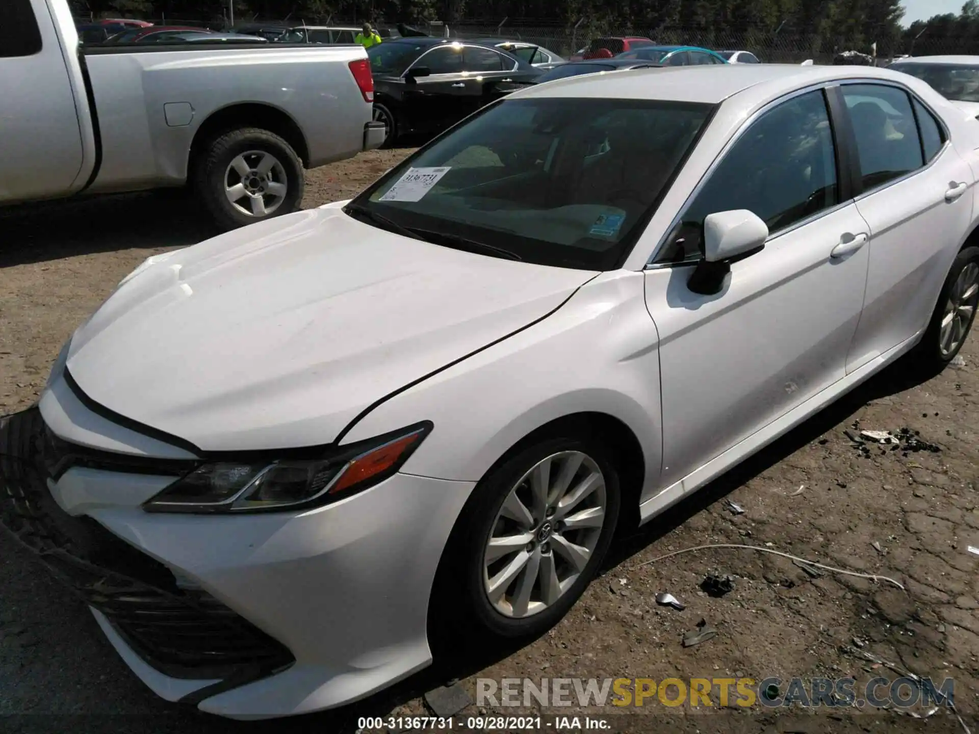 2 Photograph of a damaged car 4T1B11HK6KU680432 TOYOTA CAMRY 2019