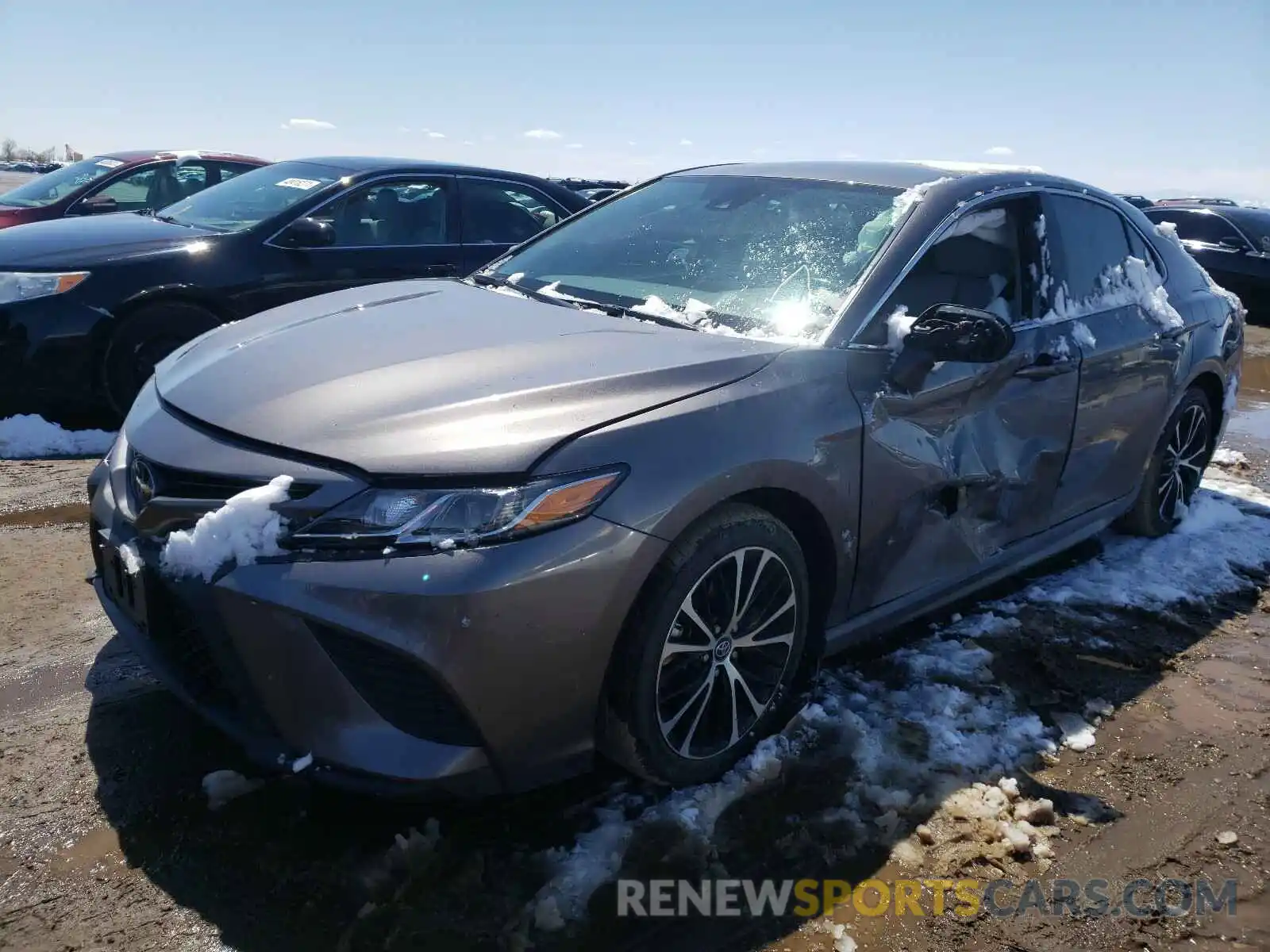 2 Photograph of a damaged car 4T1B11HK6KU683377 TOYOTA CAMRY 2019