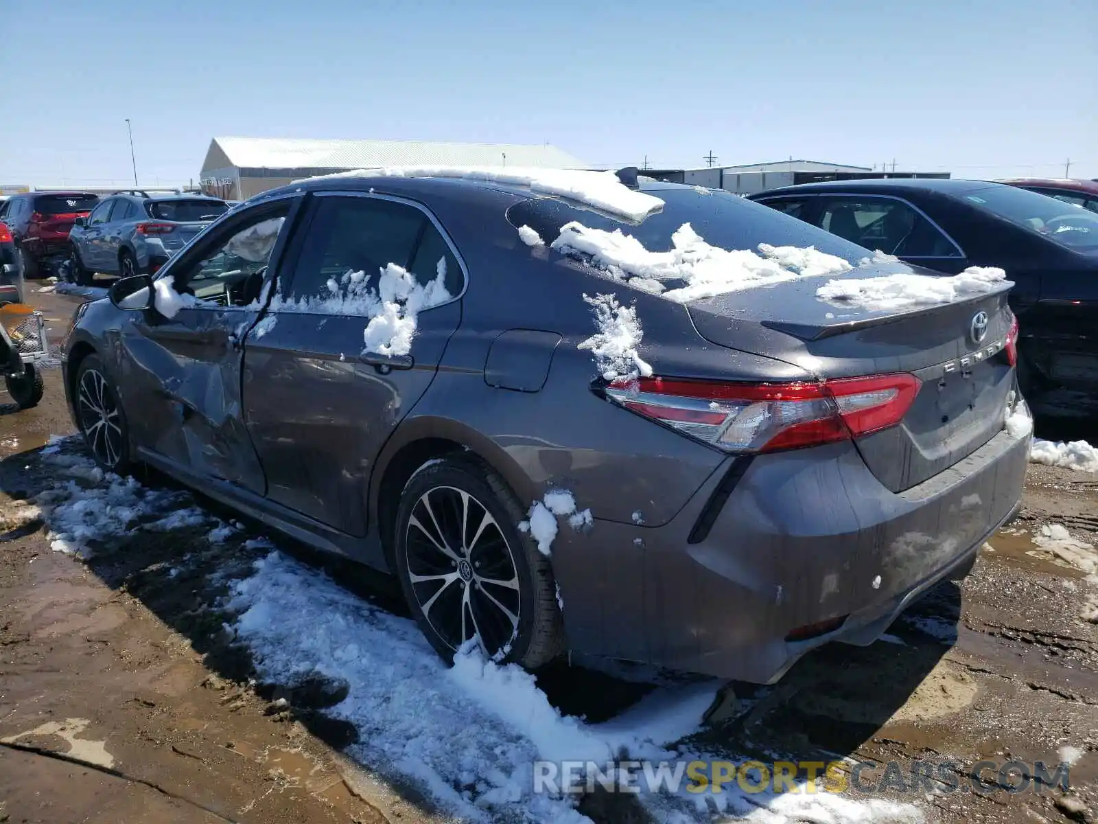 3 Photograph of a damaged car 4T1B11HK6KU683377 TOYOTA CAMRY 2019