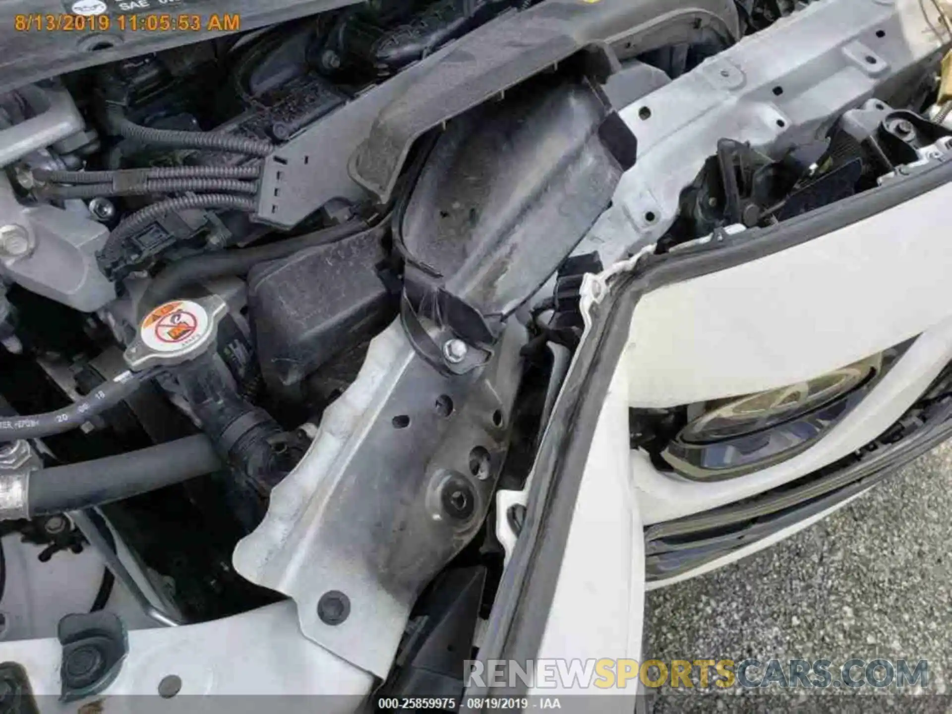 16 Photograph of a damaged car 4T1B11HK6KU684495 TOYOTA CAMRY 2019