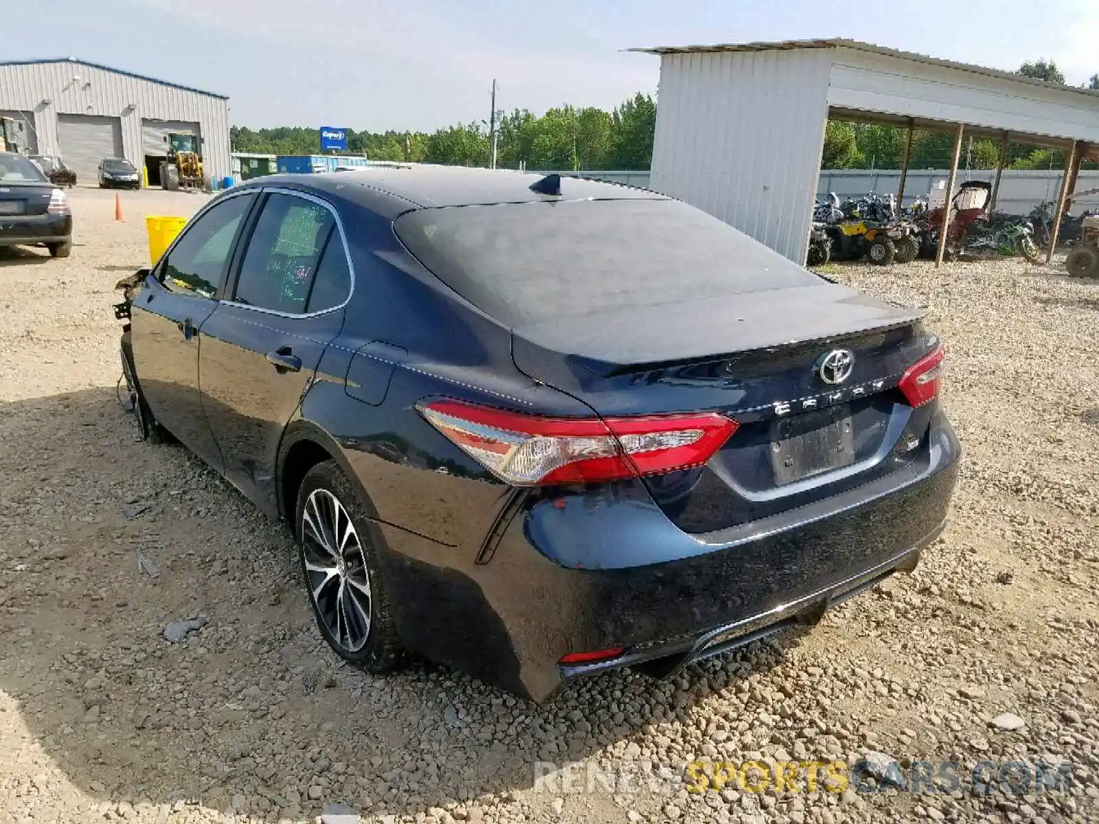 3 Фотография поврежденного автомобиля 4T1B11HK6KU685114 TOYOTA CAMRY 2019