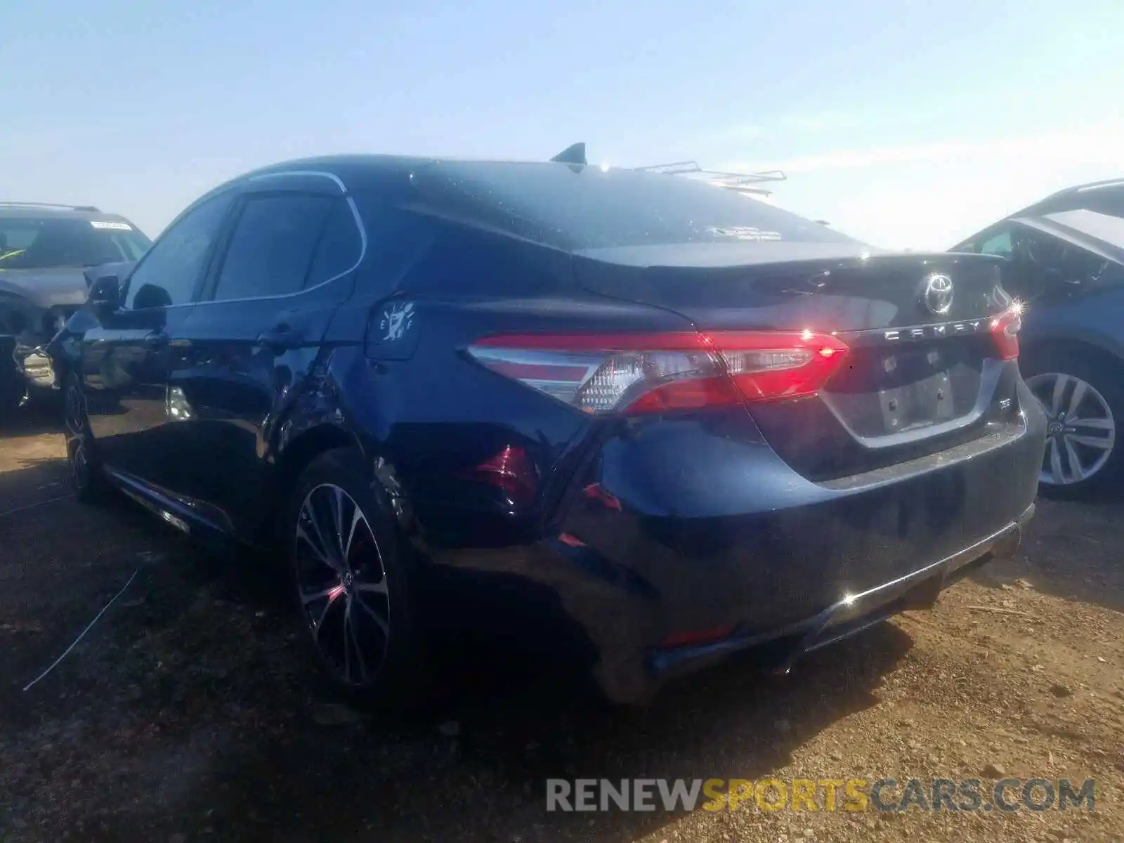 3 Photograph of a damaged car 4T1B11HK6KU685226 TOYOTA CAMRY 2019