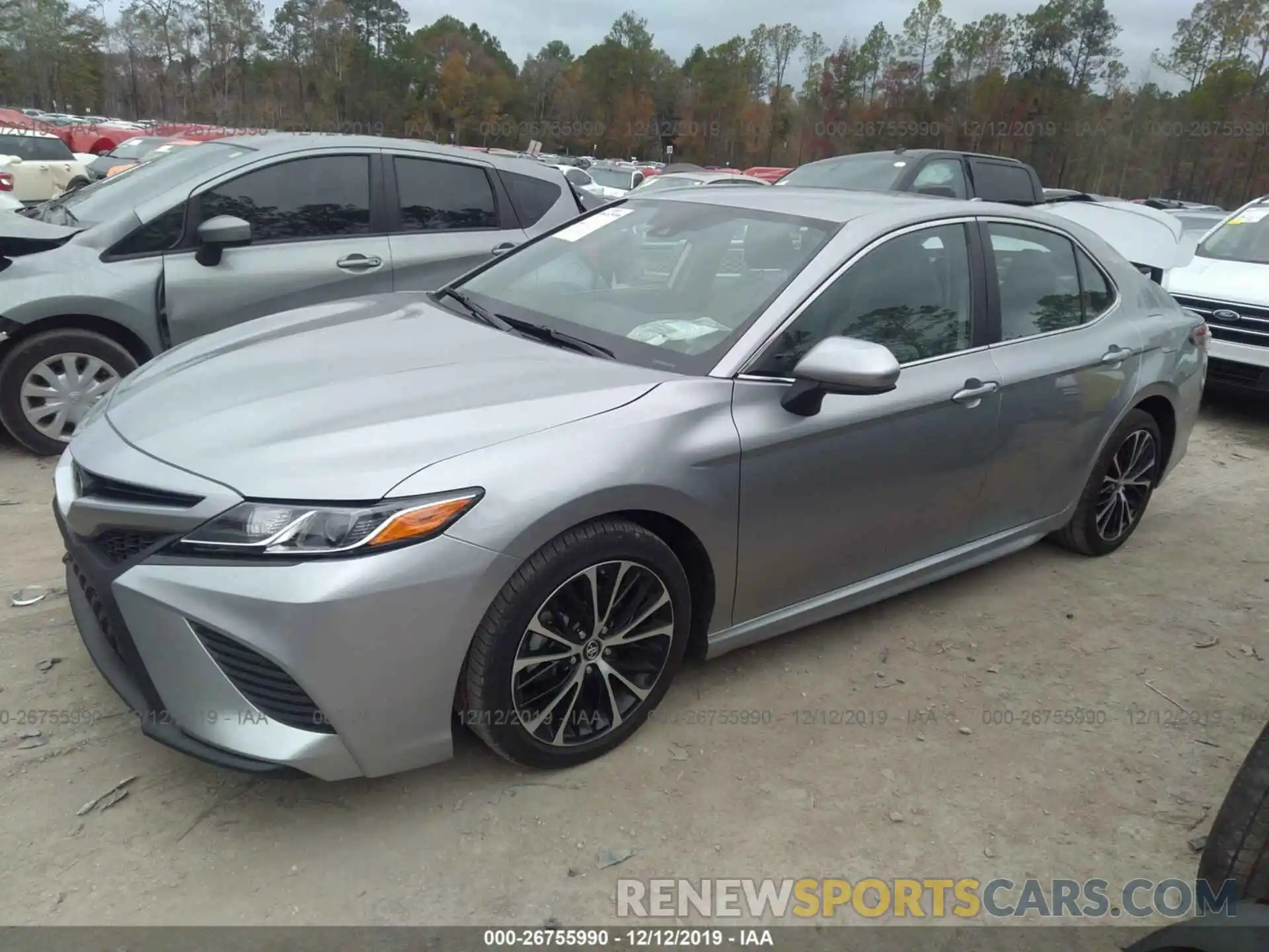 2 Photograph of a damaged car 4T1B11HK6KU685887 TOYOTA CAMRY 2019