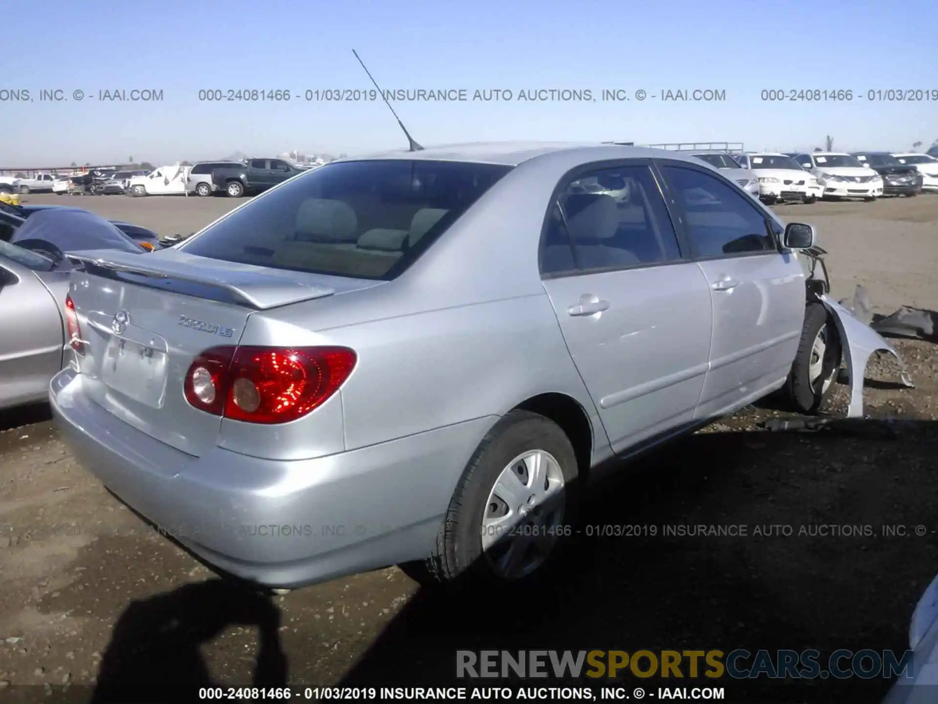 4 Photograph of a damaged car 4T1B11HK6KU686862 TOYOTA CAMRY 2019