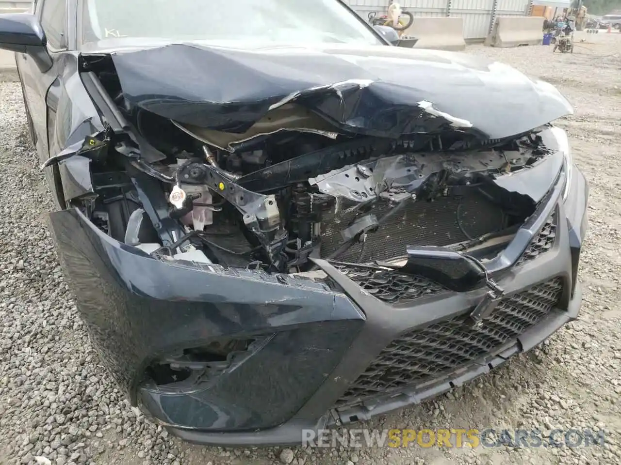 9 Photograph of a damaged car 4T1B11HK6KU687431 TOYOTA CAMRY 2019