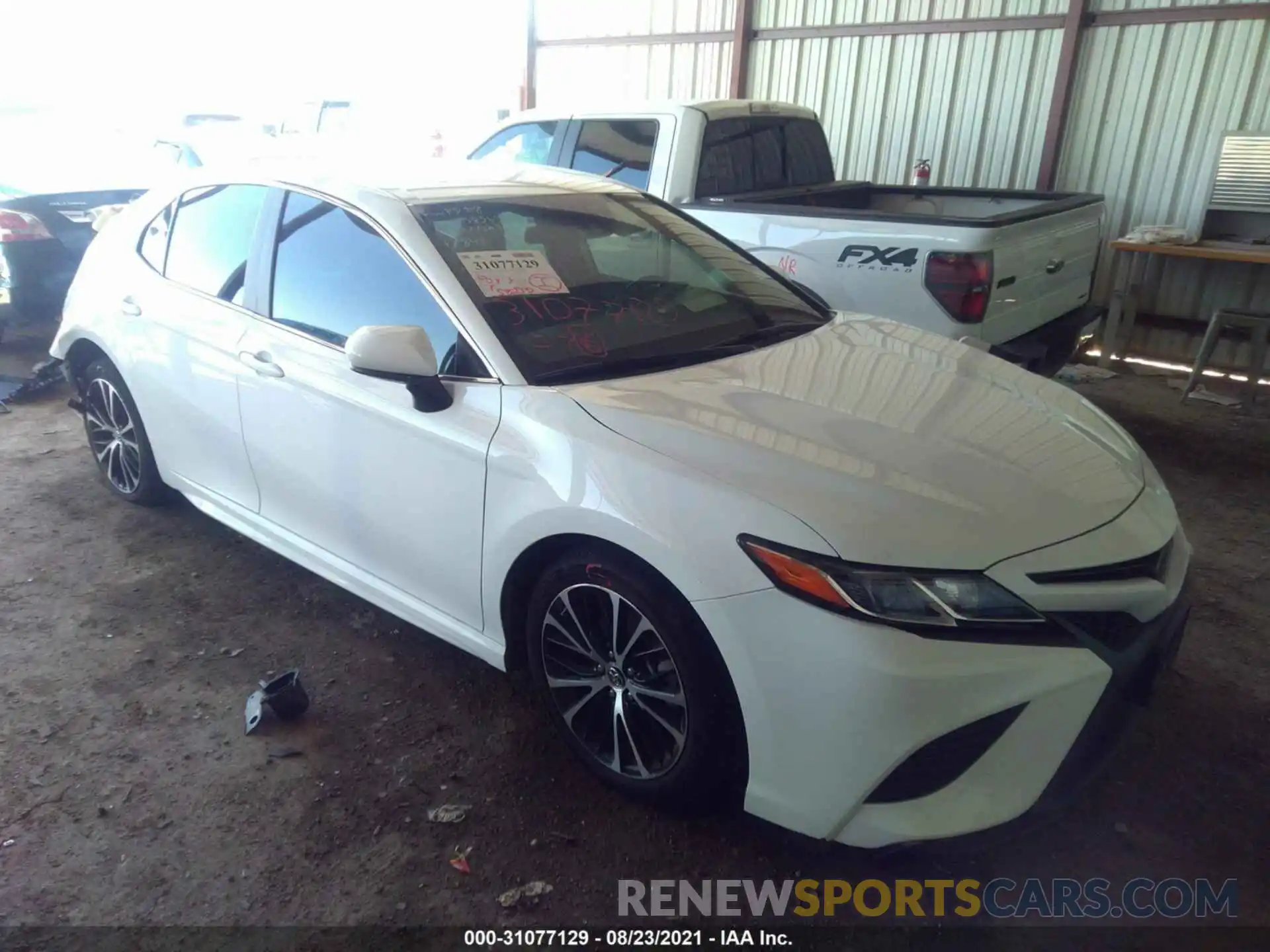 1 Photograph of a damaged car 4T1B11HK6KU688210 TOYOTA CAMRY 2019