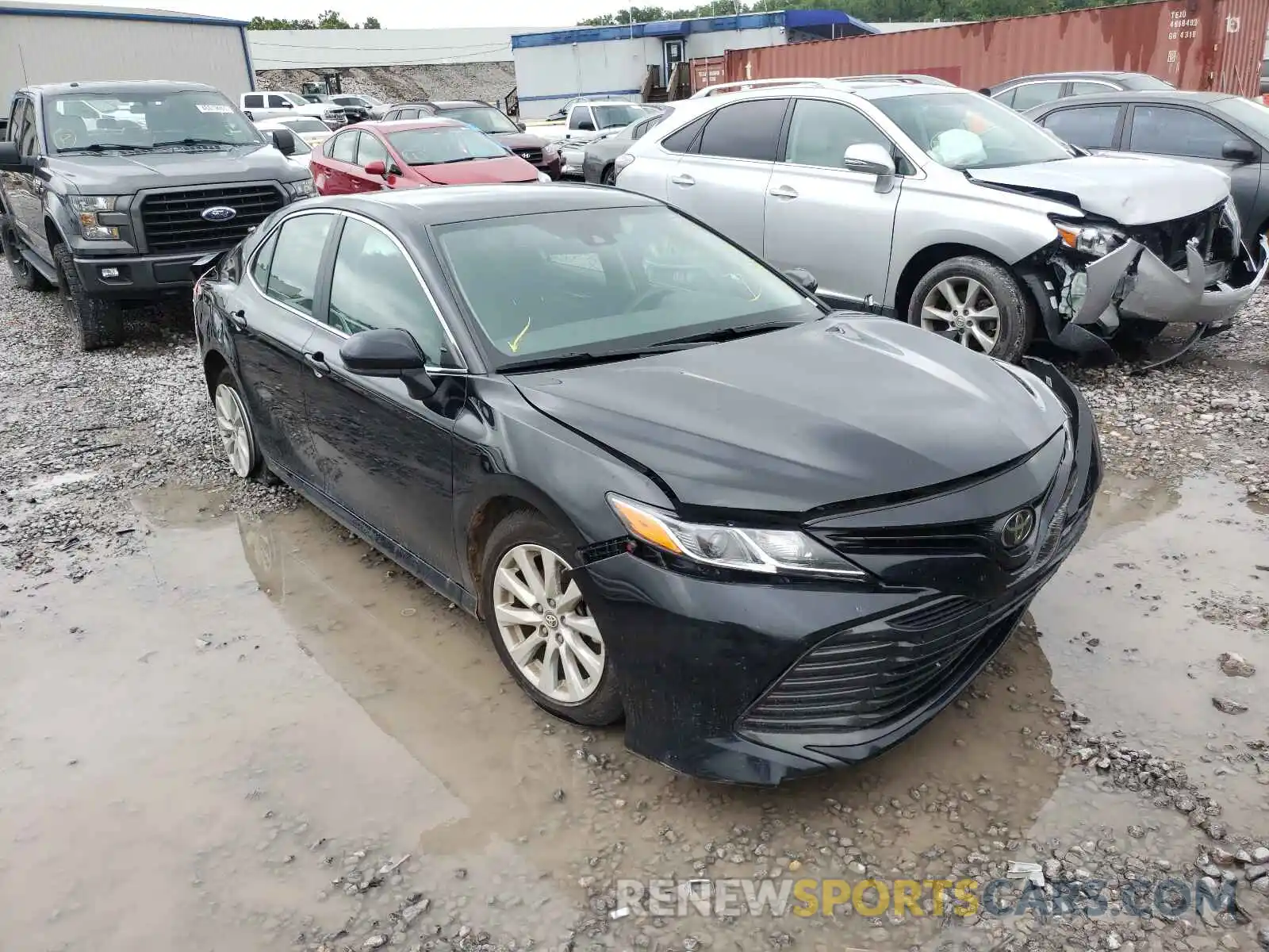 1 Photograph of a damaged car 4T1B11HK6KU688952 TOYOTA CAMRY 2019